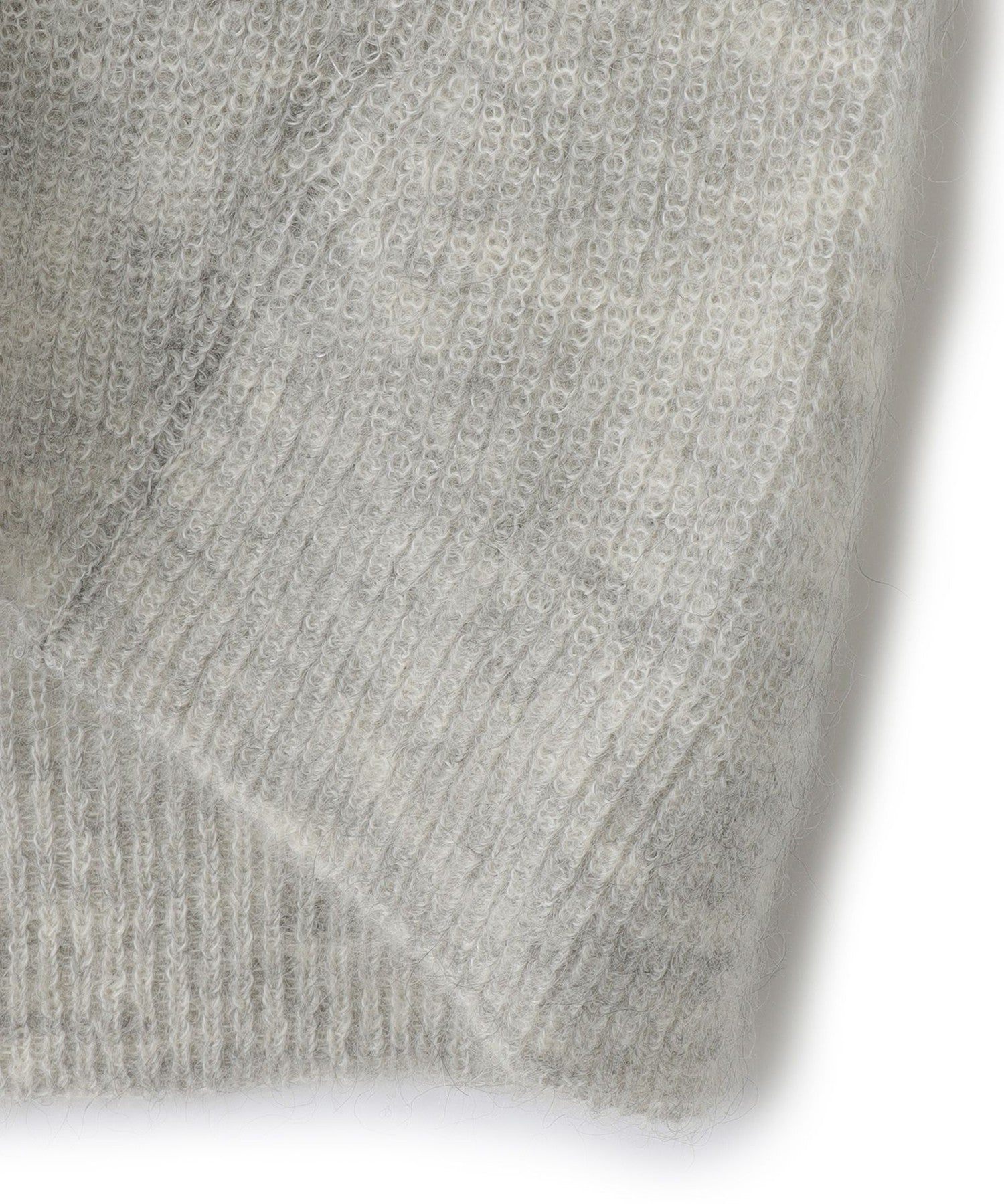 2231-V5N1744706__M,06,