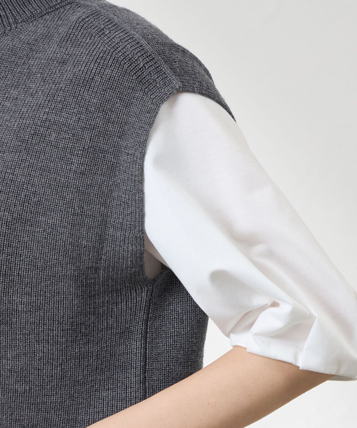 2231-V5N3464206__M,06,