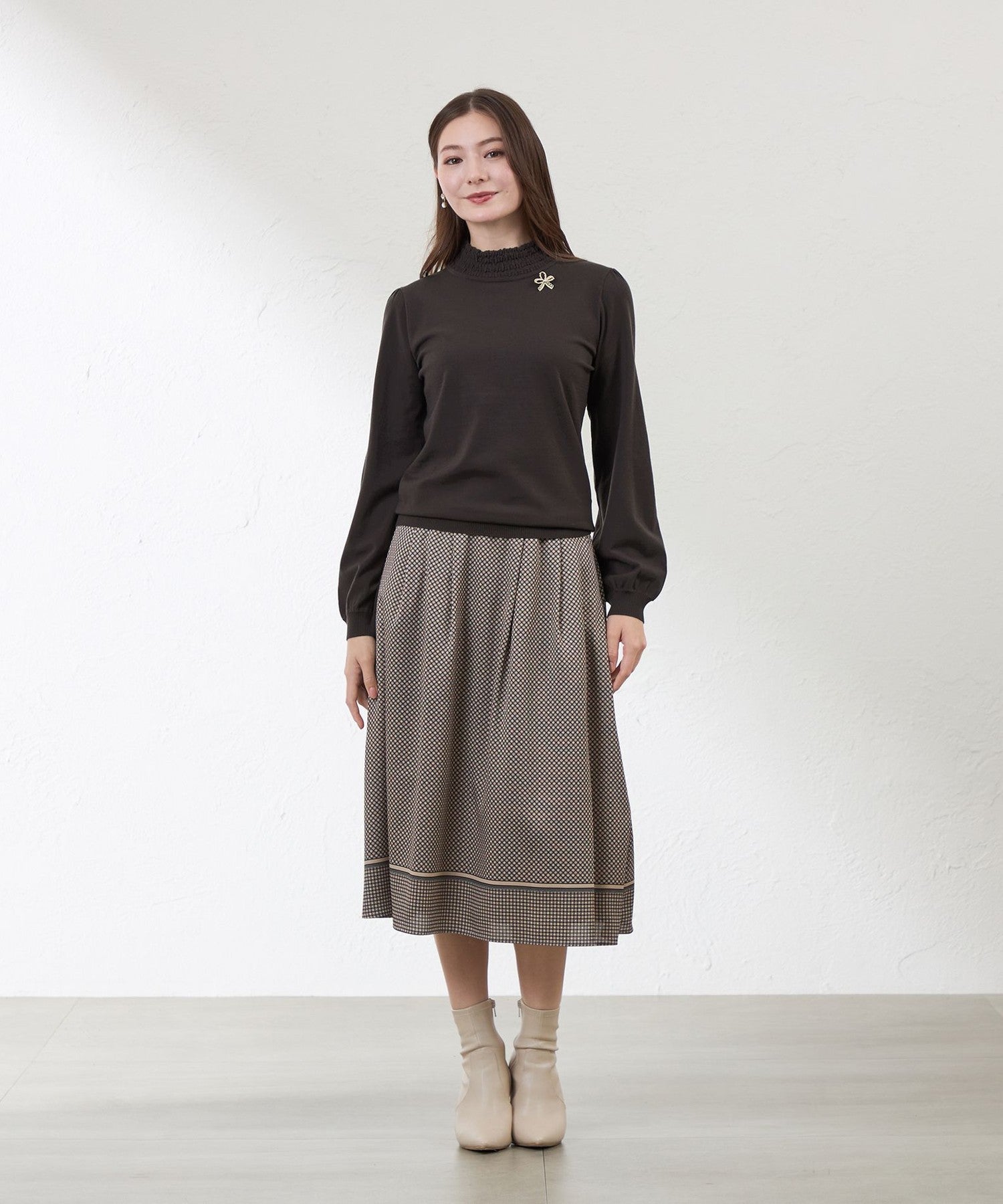 2231-V5N4463502__L,02,