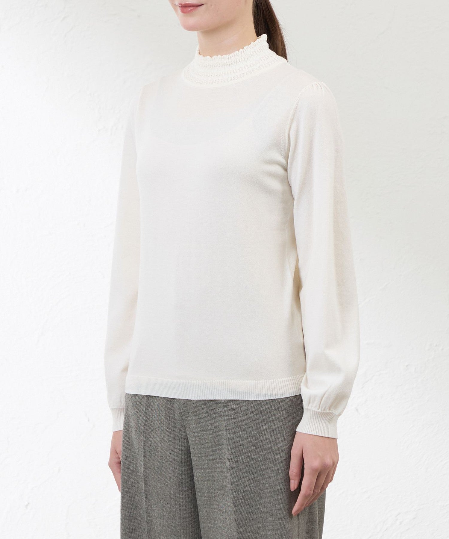 2231-V5N4463502__N,02,