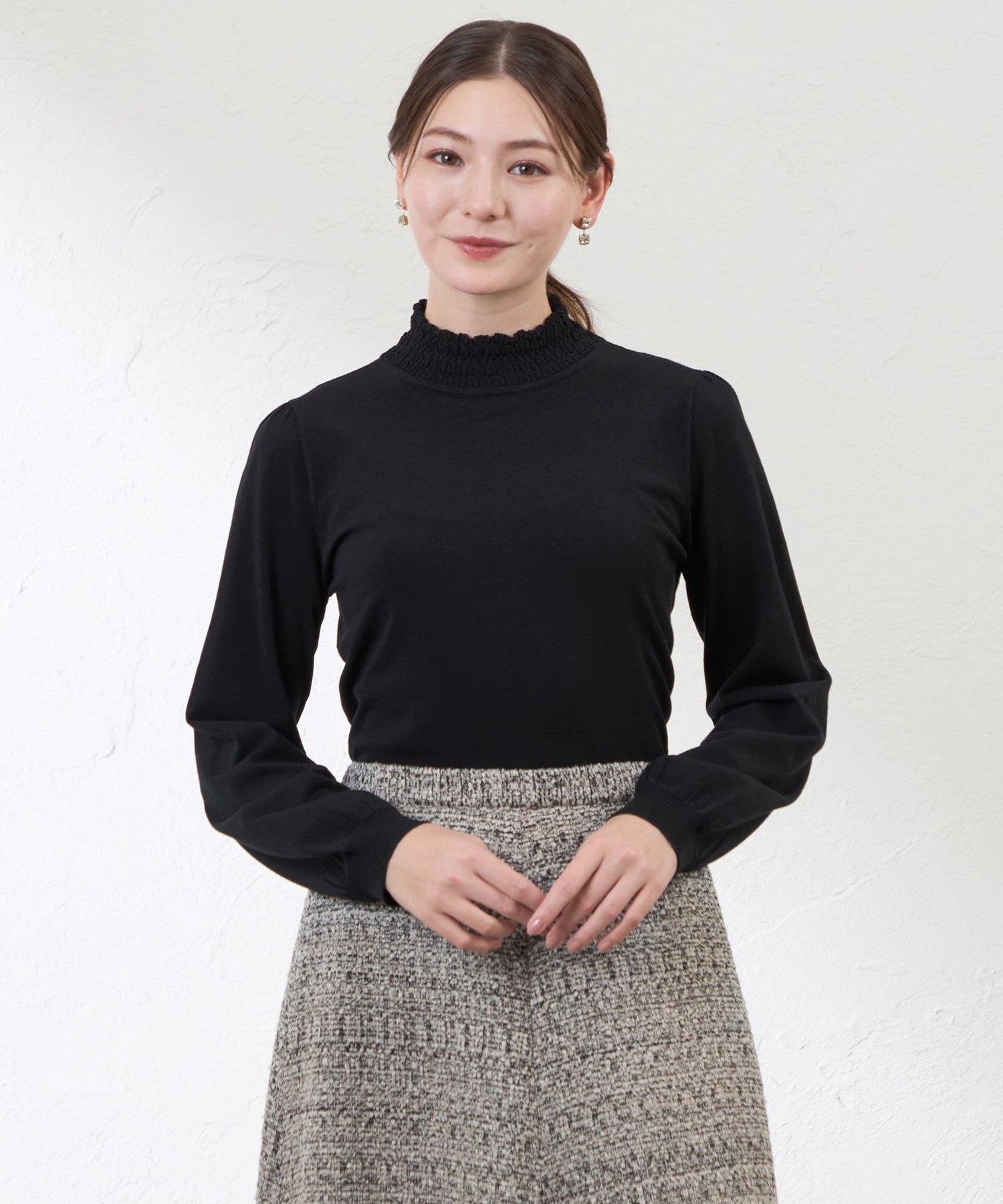 2231-V5N4463529__,29,モデル身長164cm 着用サイズ：38