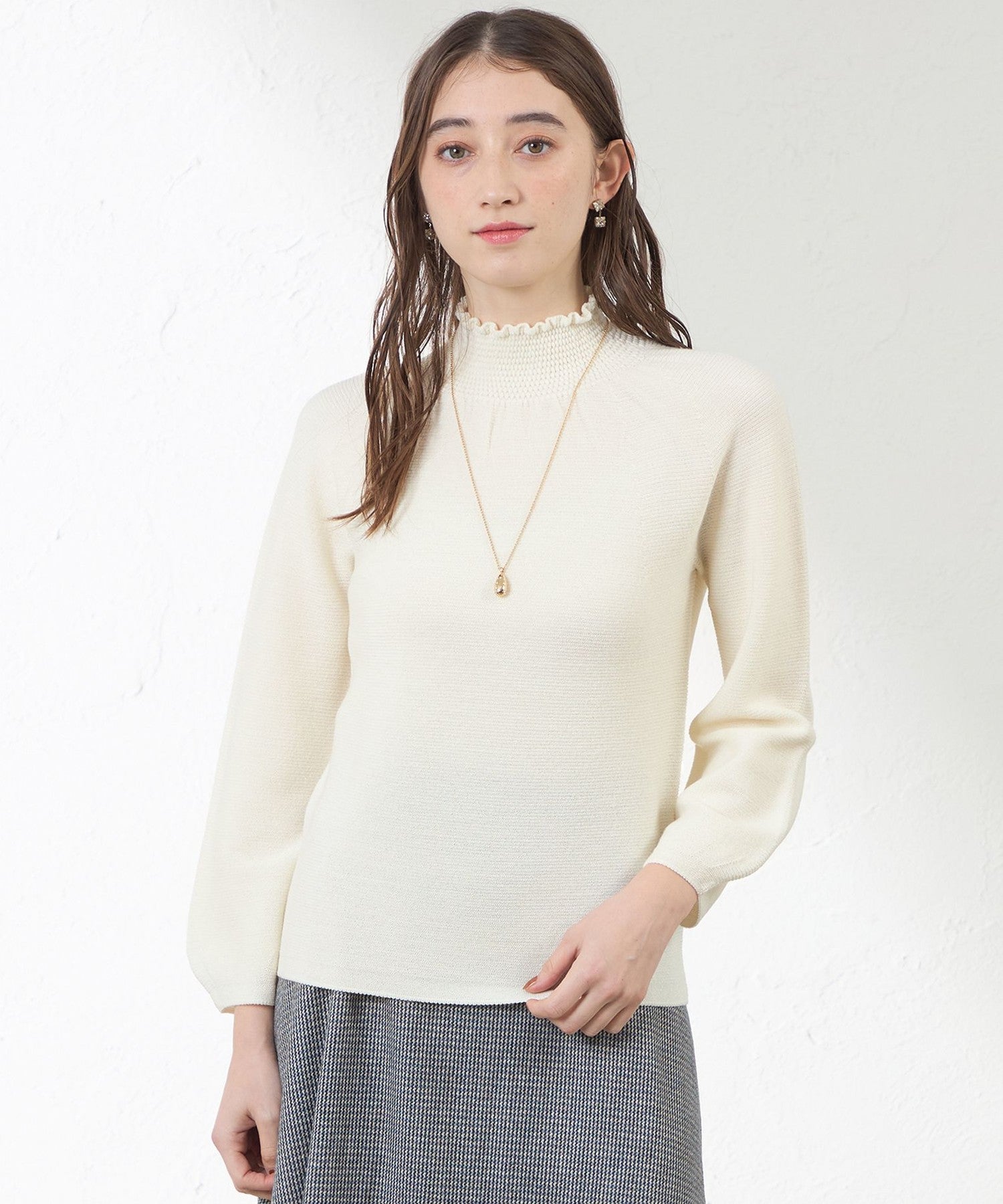 2231-V5N5168402__,02,モデル身長164cm 着用サイズ：38