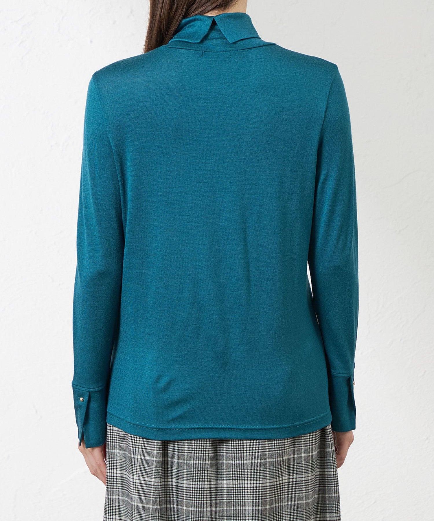 2231-V5P0564470__N,70,