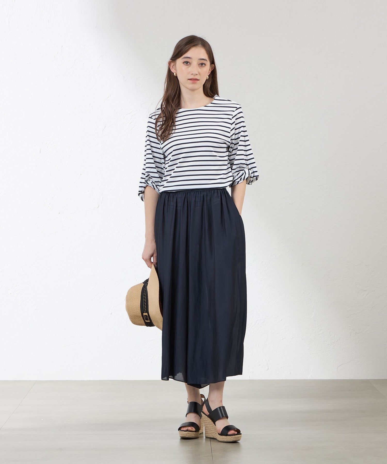 2231-V5P1758570__H,70,