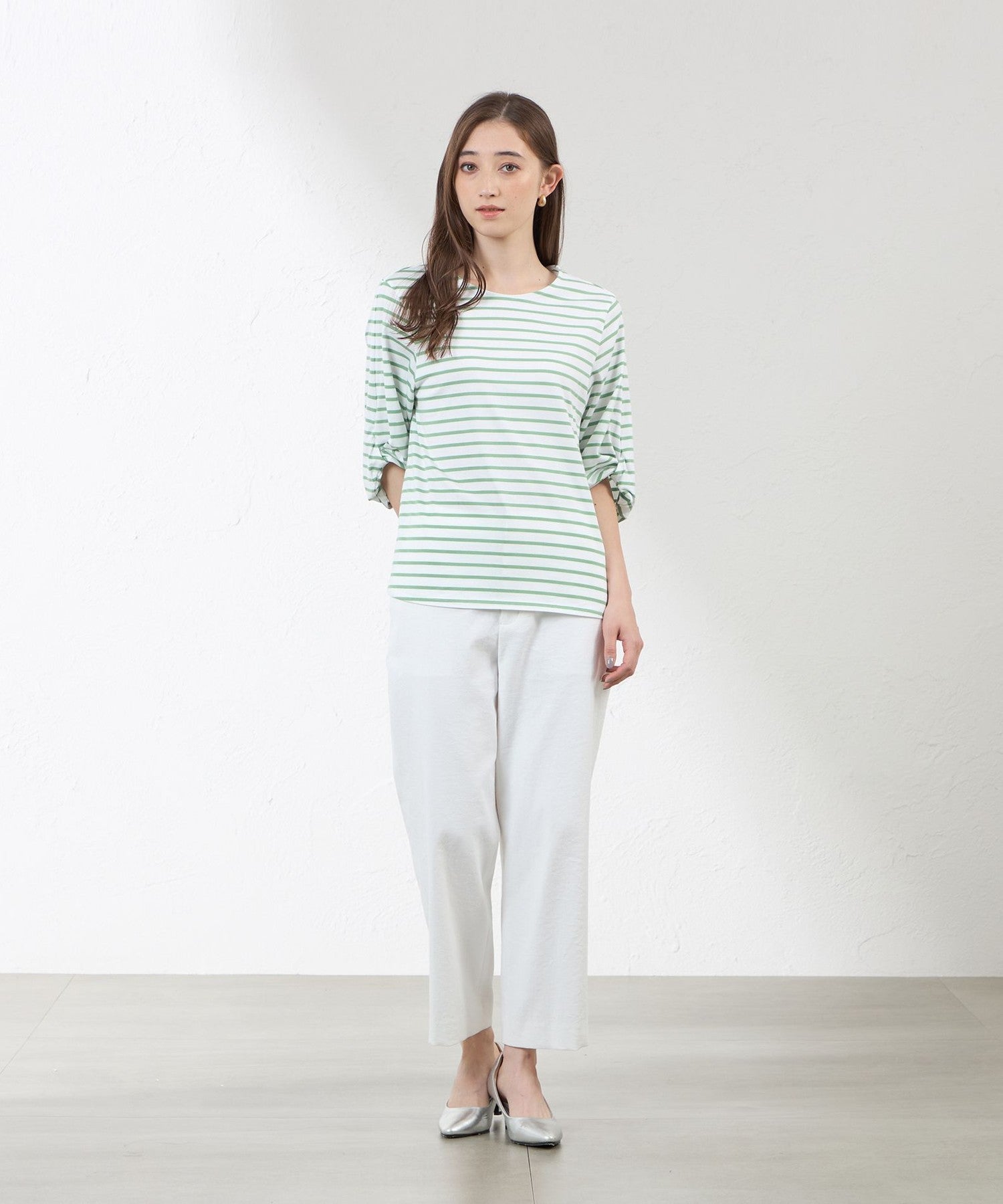 2231-V5P1758570__I,70,