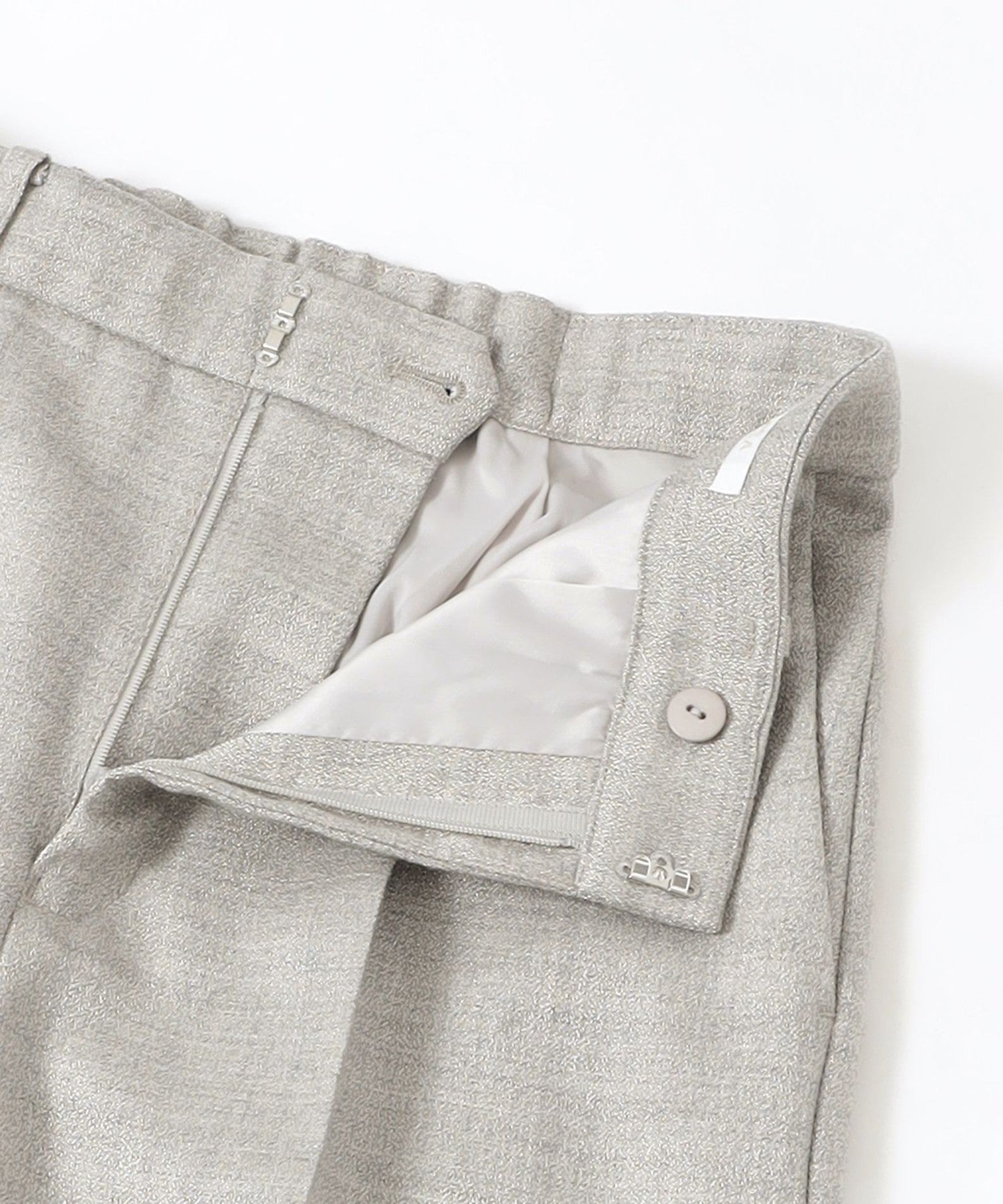 2231-V5R0766940__M,40,