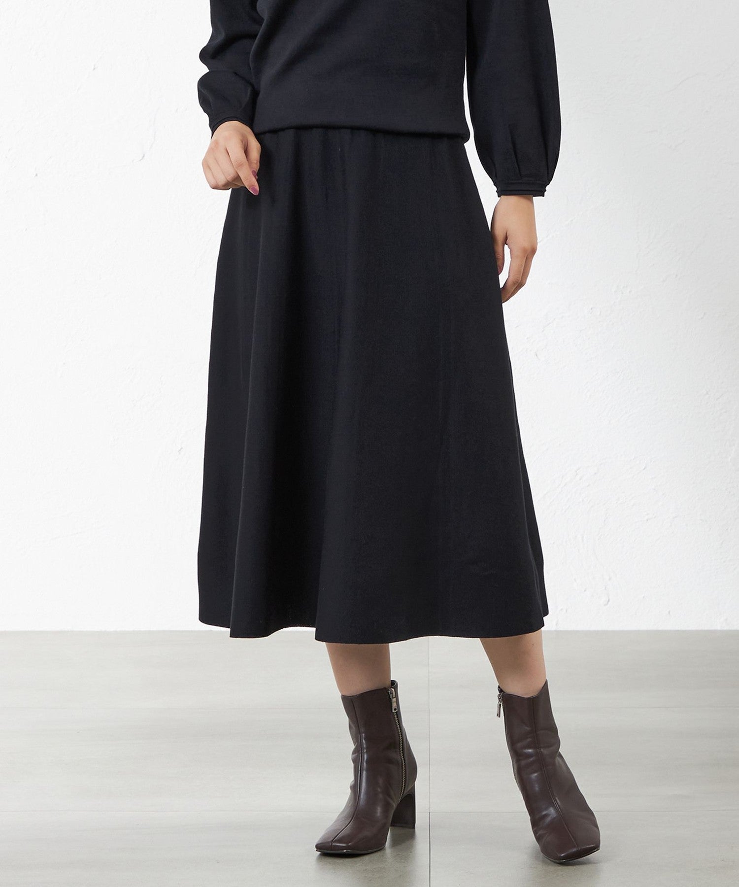 2231-V5S0641929__,29,モデル身長165cm 着用サイズ：38