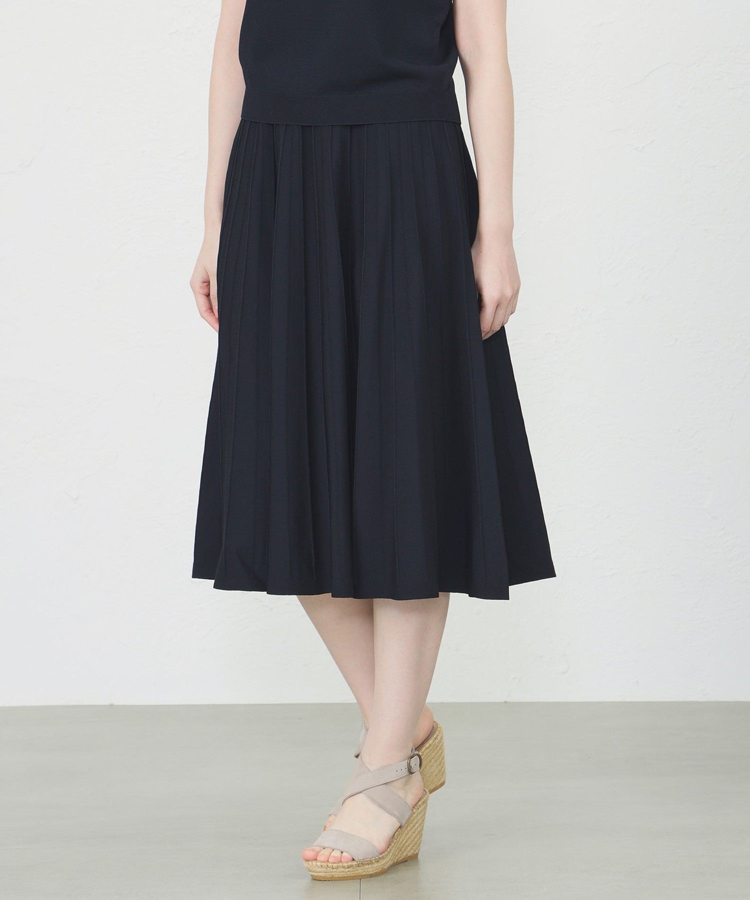 ほぼ新品 ツイストストレッチフレアースカート AMACA (2361 ほぼ新品 ツイストストレッチフレアースカート AMACA (2361 楽天