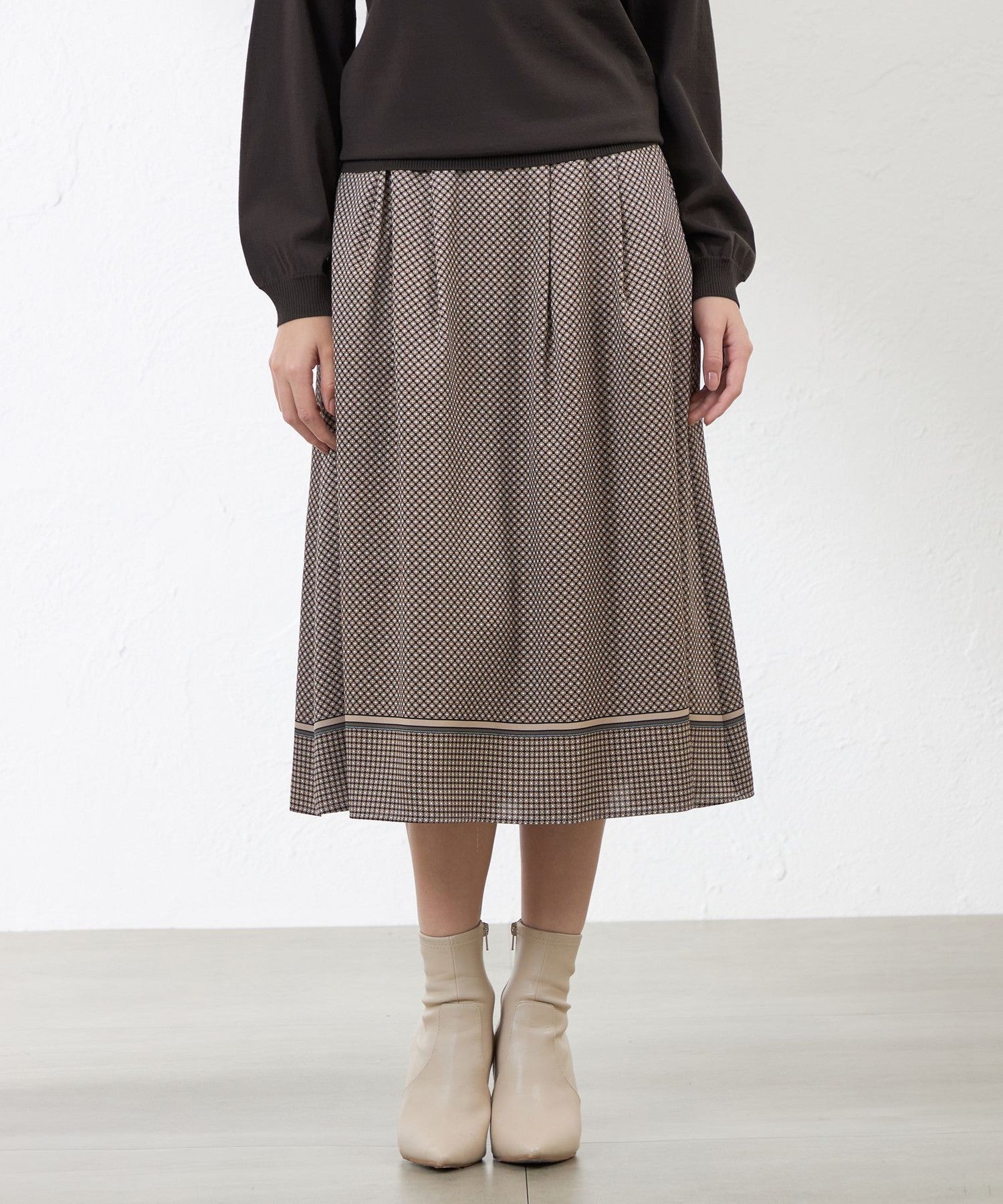 2231-V5S1263340__,40,モデル身長164cm 着用サイズ：38