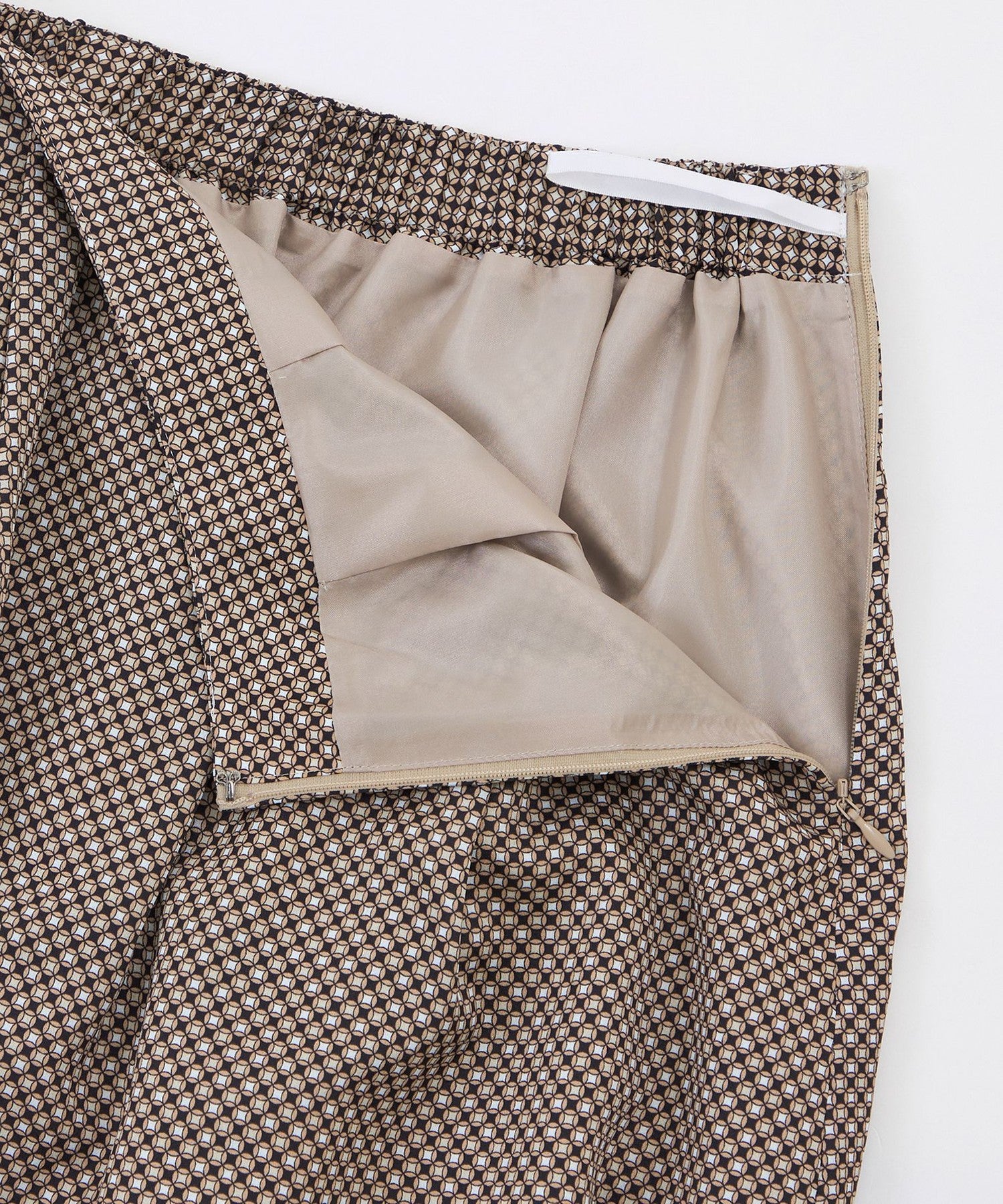 2231-V5S1263340__N,40,