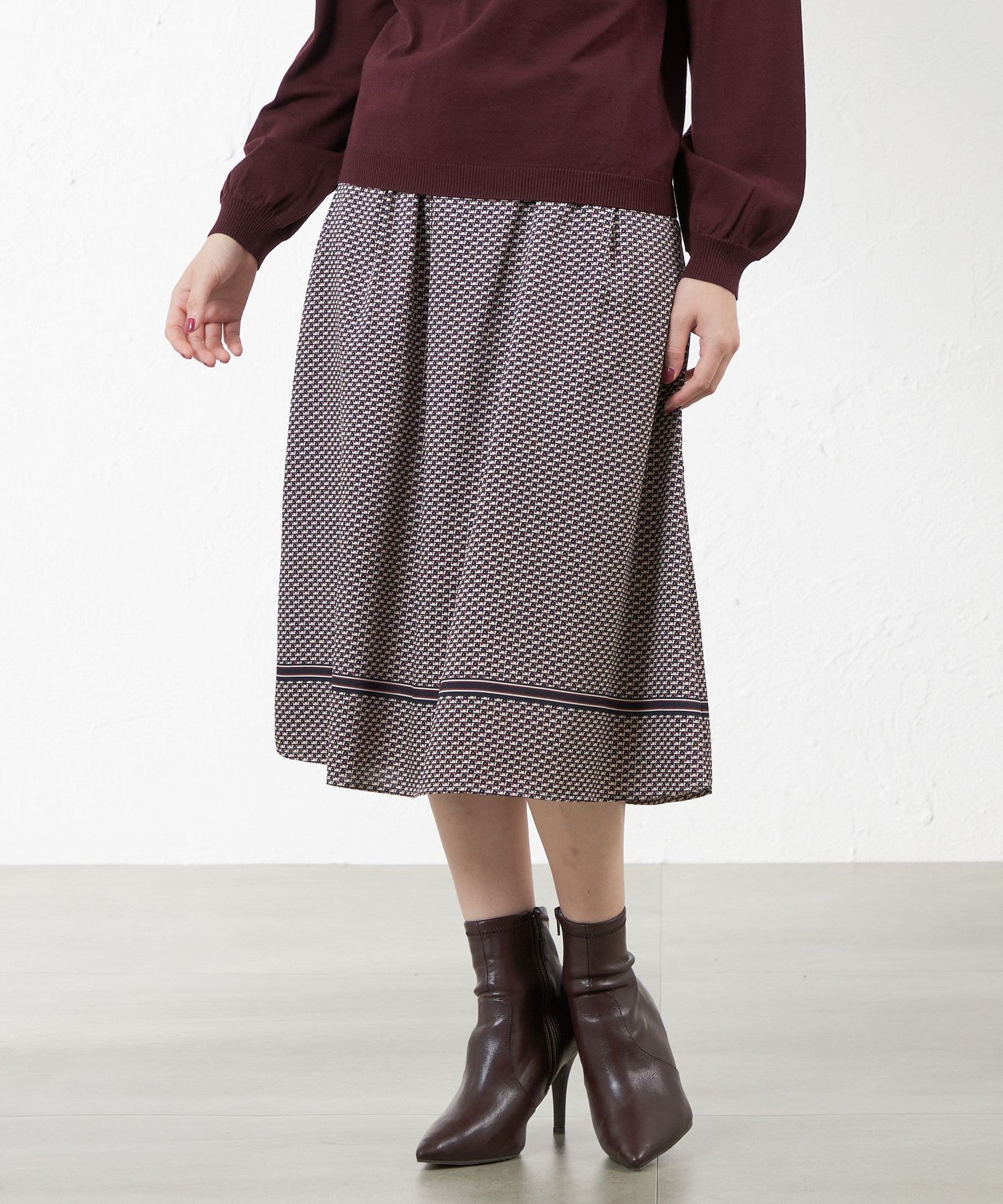 2231-V5S1643829__,29,モデル身長164cm 着用サイズ：38