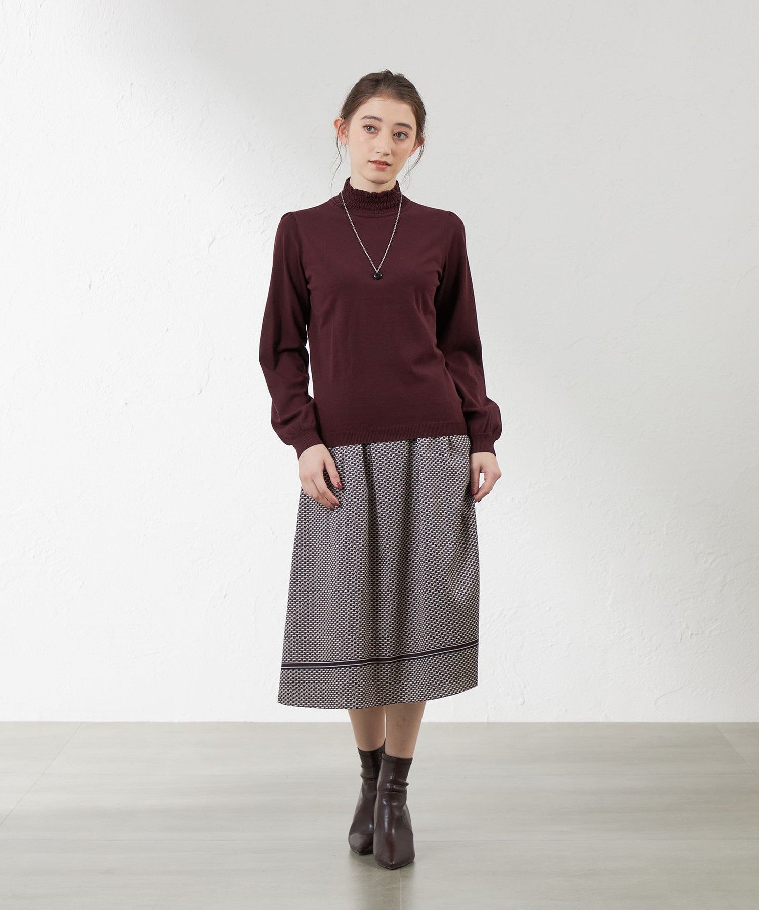 2231-V5S1643829__H,29,