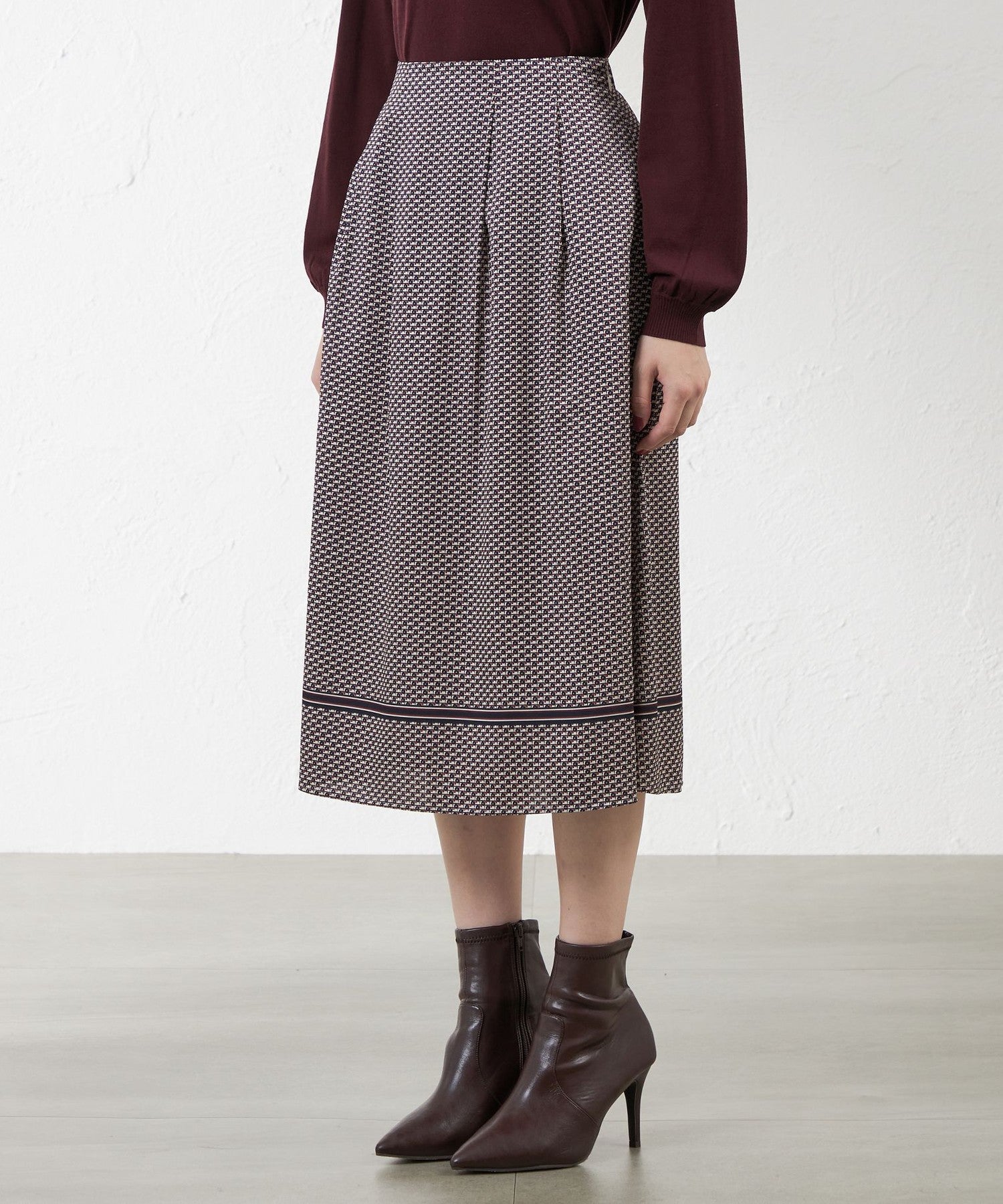 2231-V5S1643829__K,29,