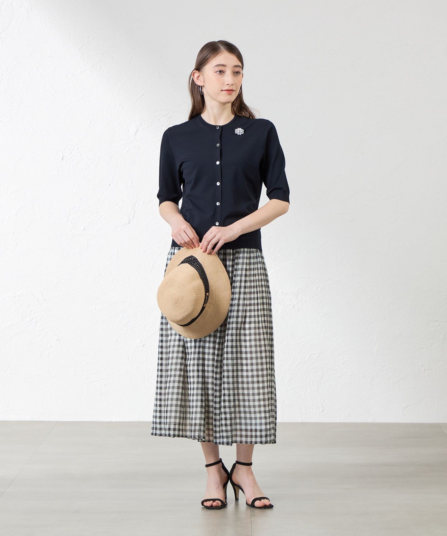 2231-V5S1857709__H,09,