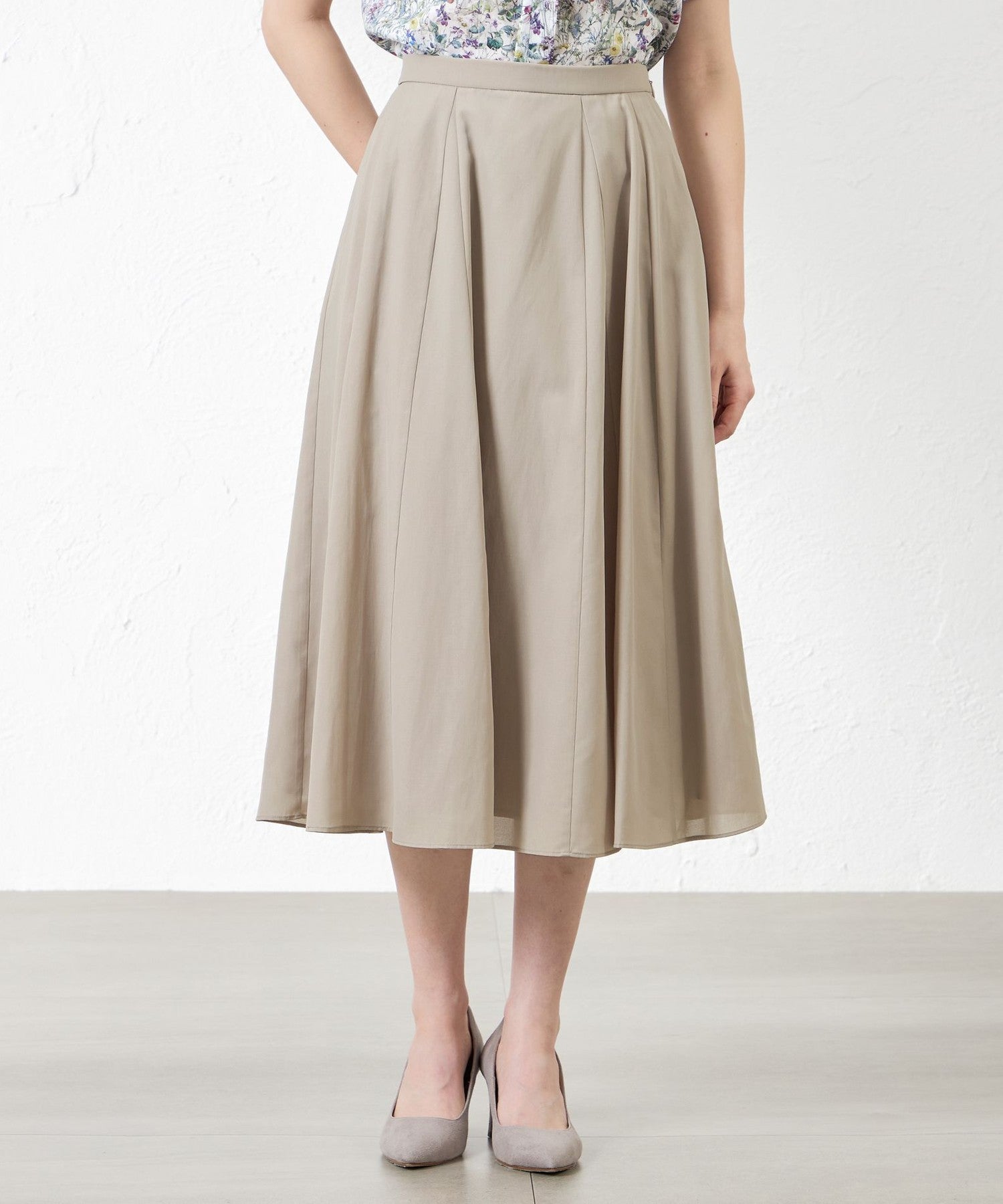 2231-V5S2056740__,40,モデル身長164cm 着用サイズ：38