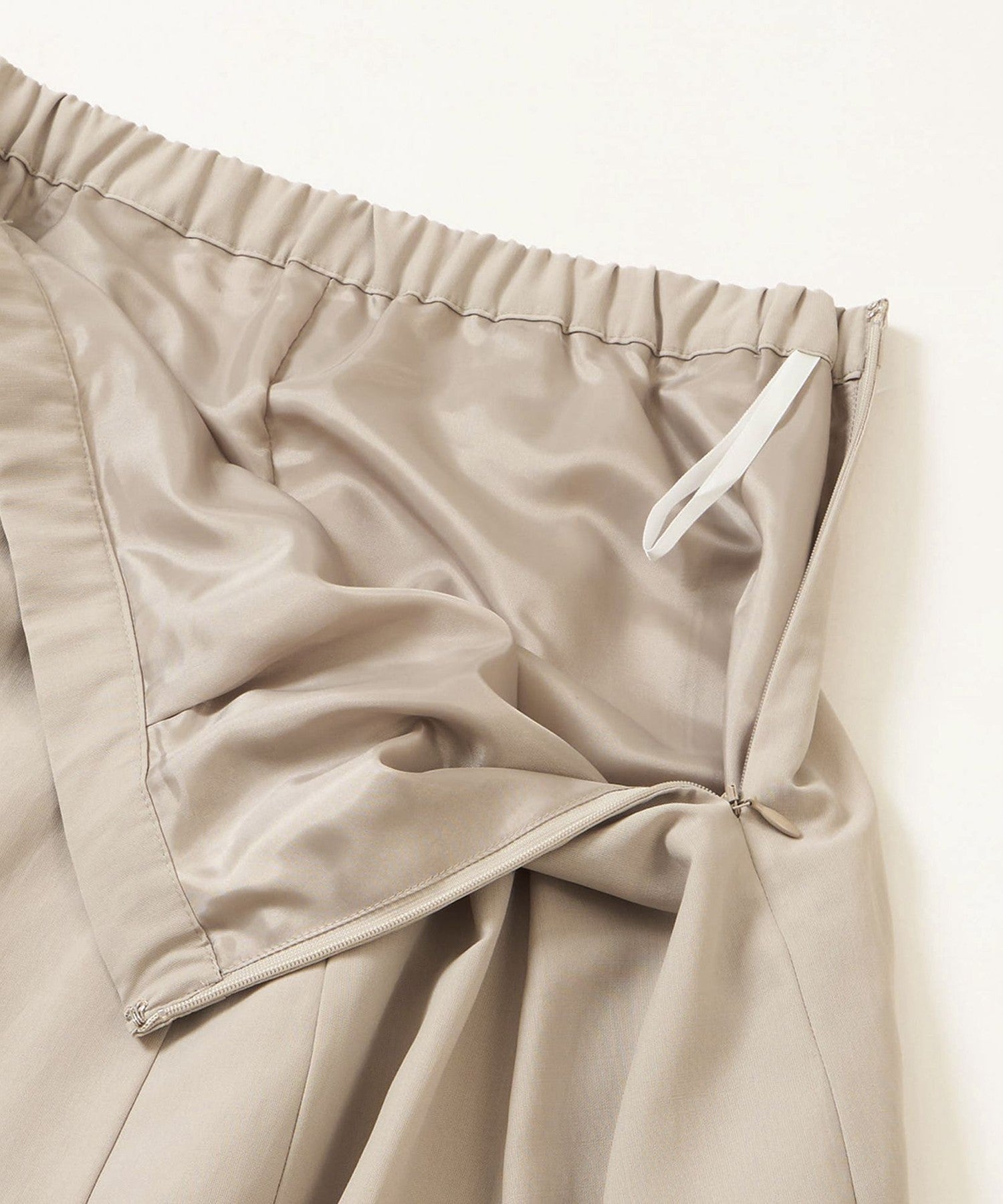 2231-V5S2056740__M,40,