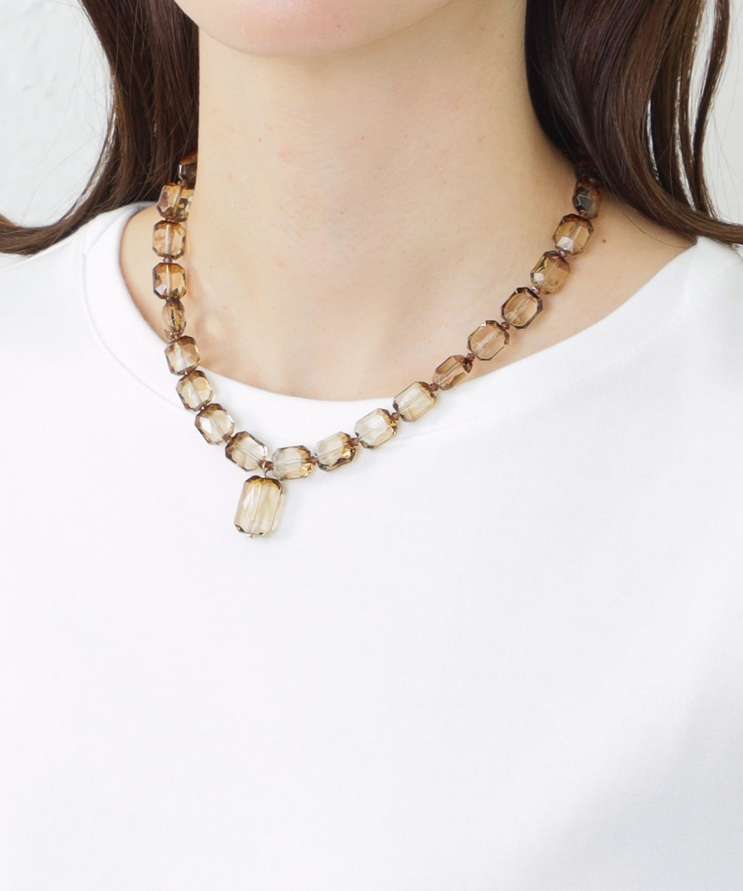 2231-V5V1814656__,56,