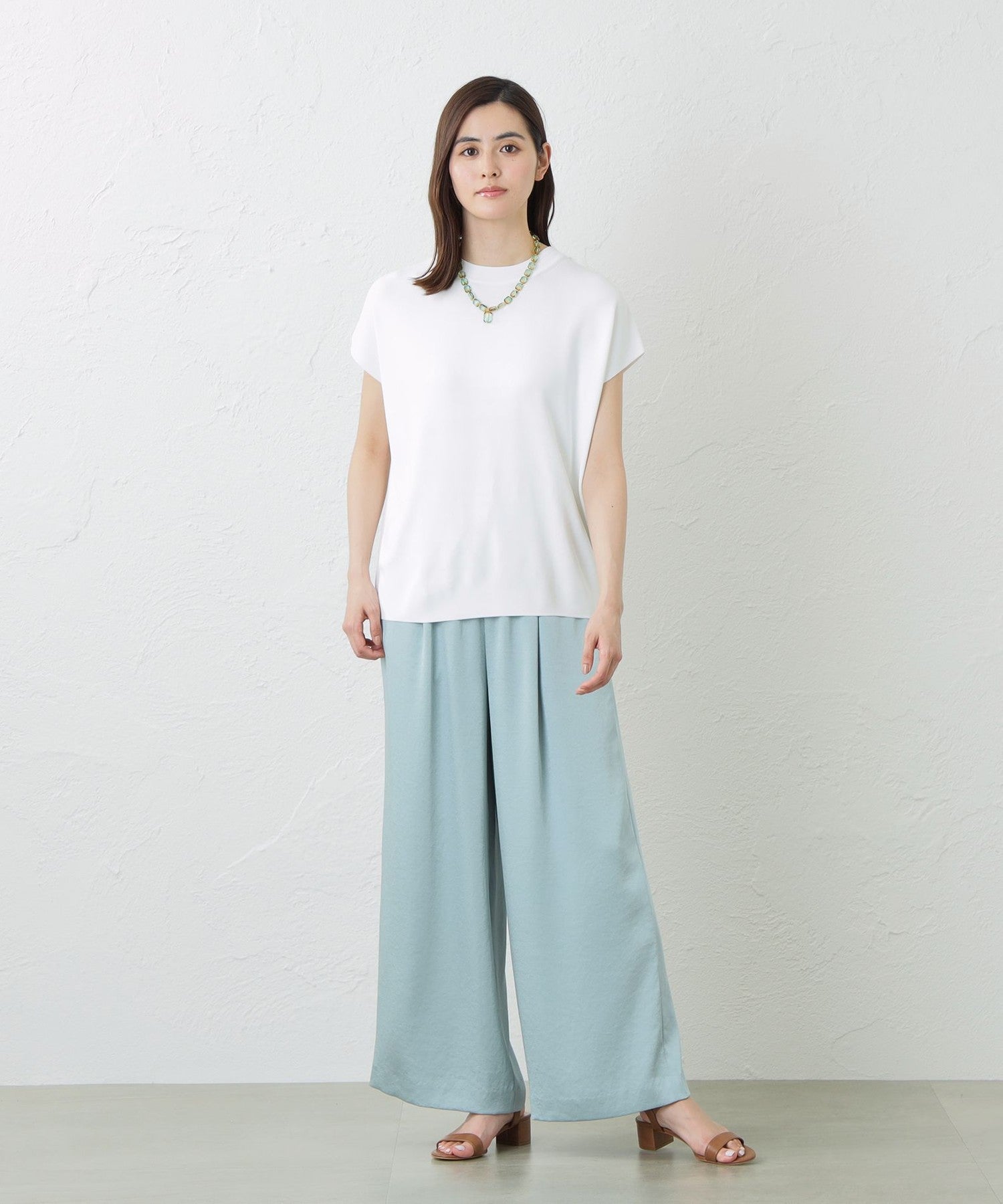 2231-V5V1814656__B,56,