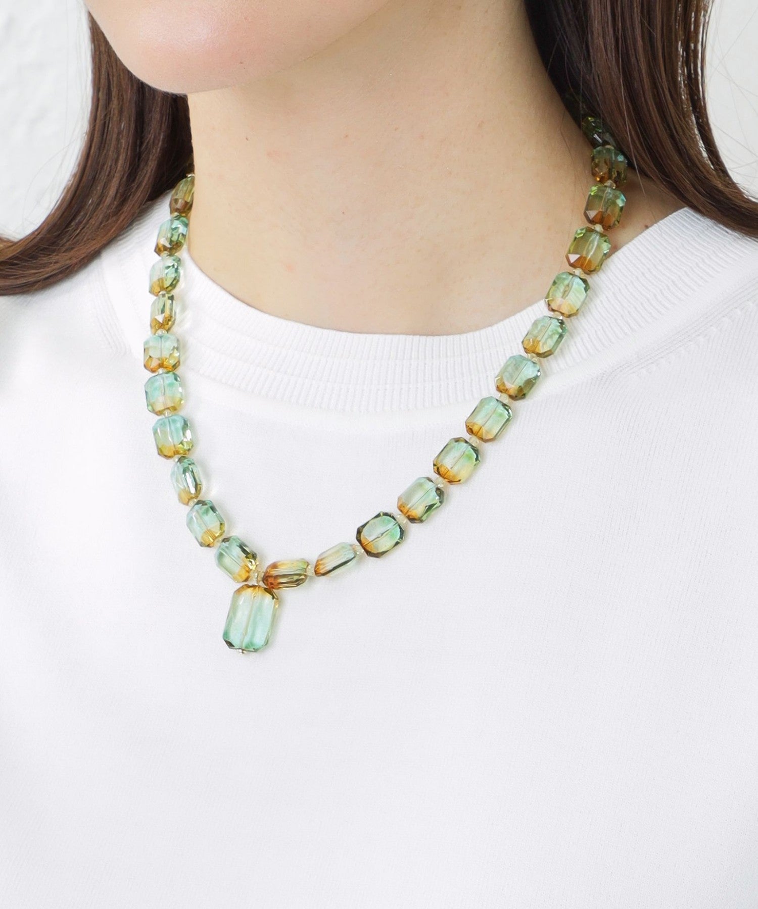 2231-V5V1814672__,72,