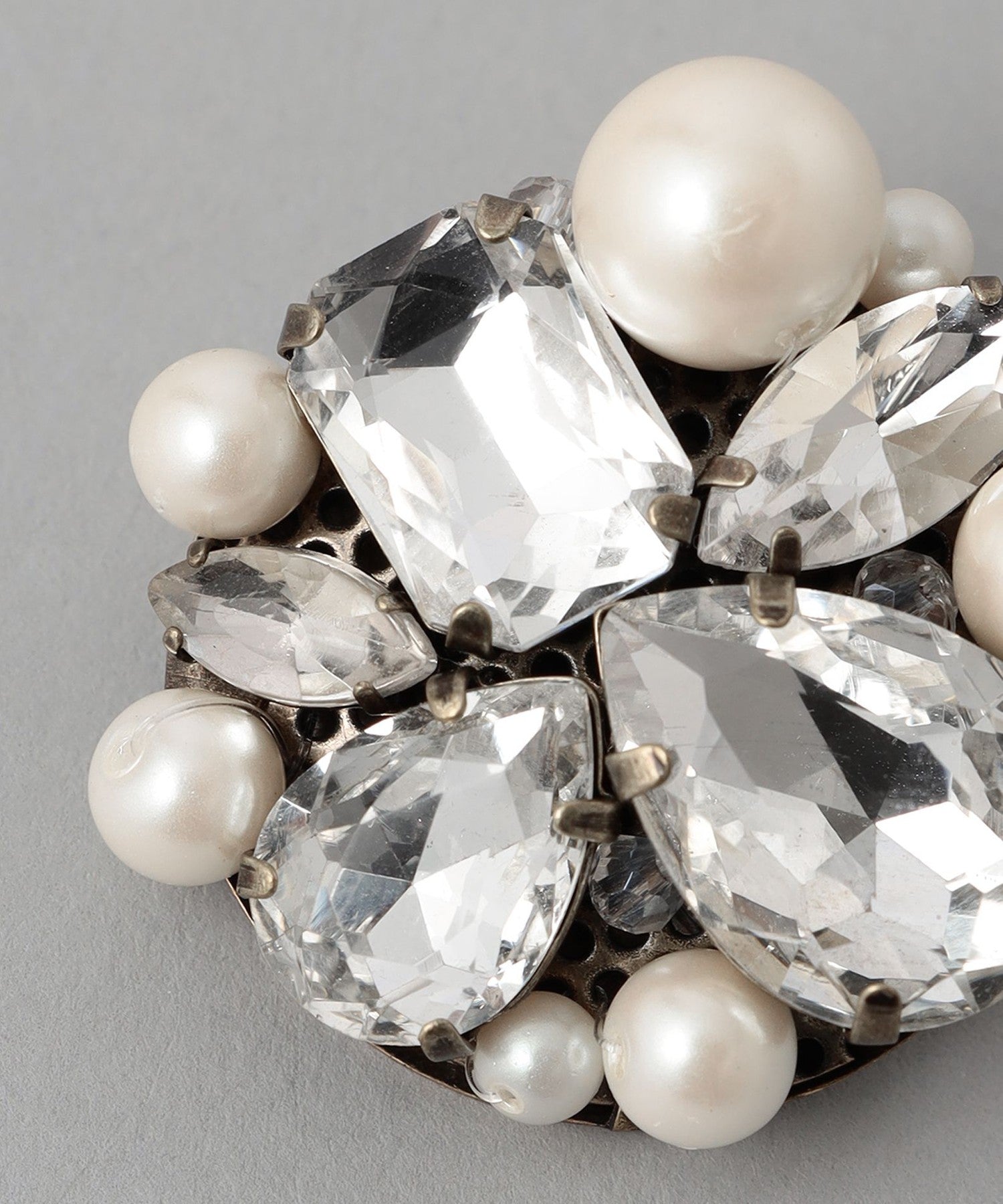 2231-V5V2124801__C,01,