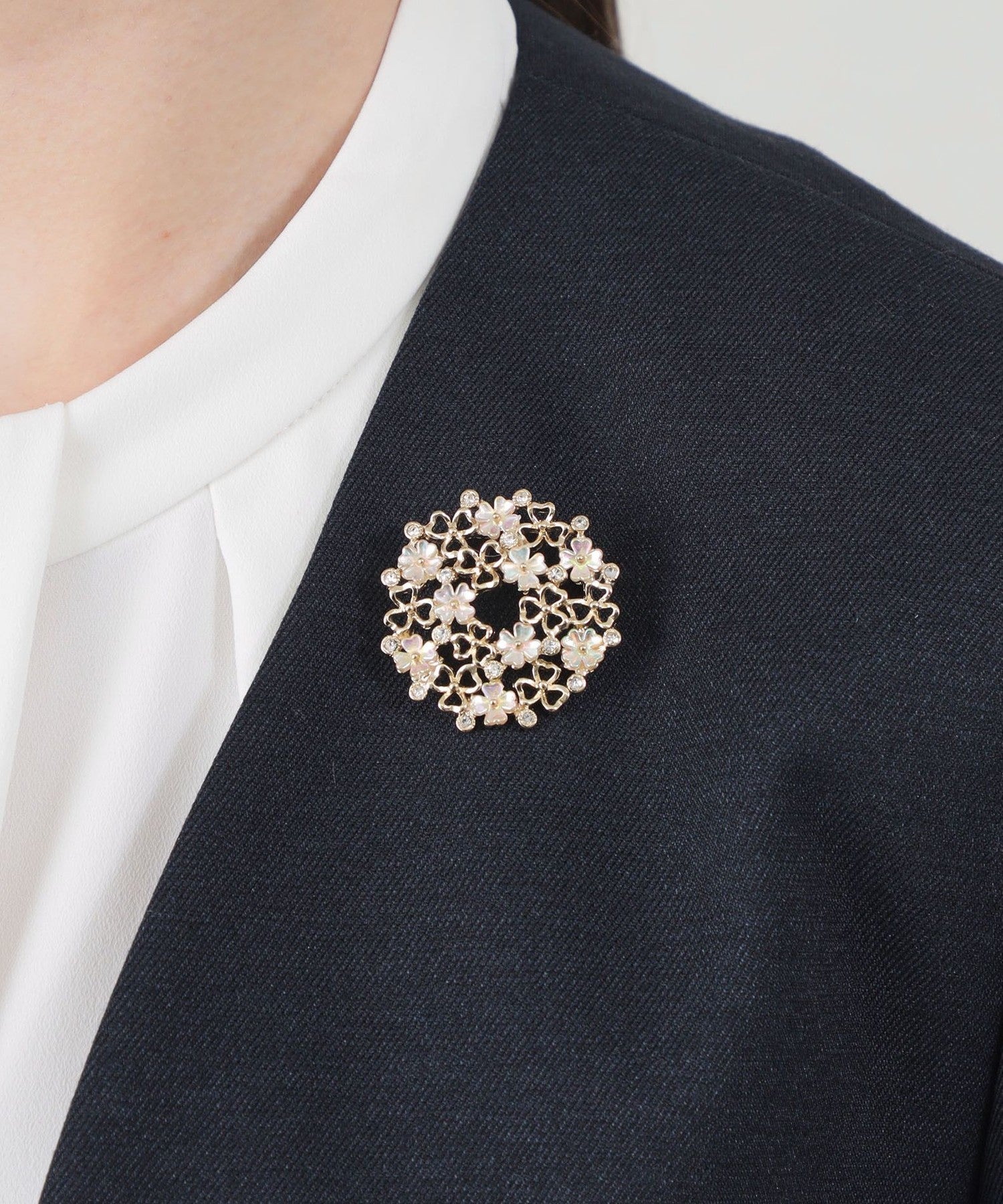 2231-V5V4430394__,94,