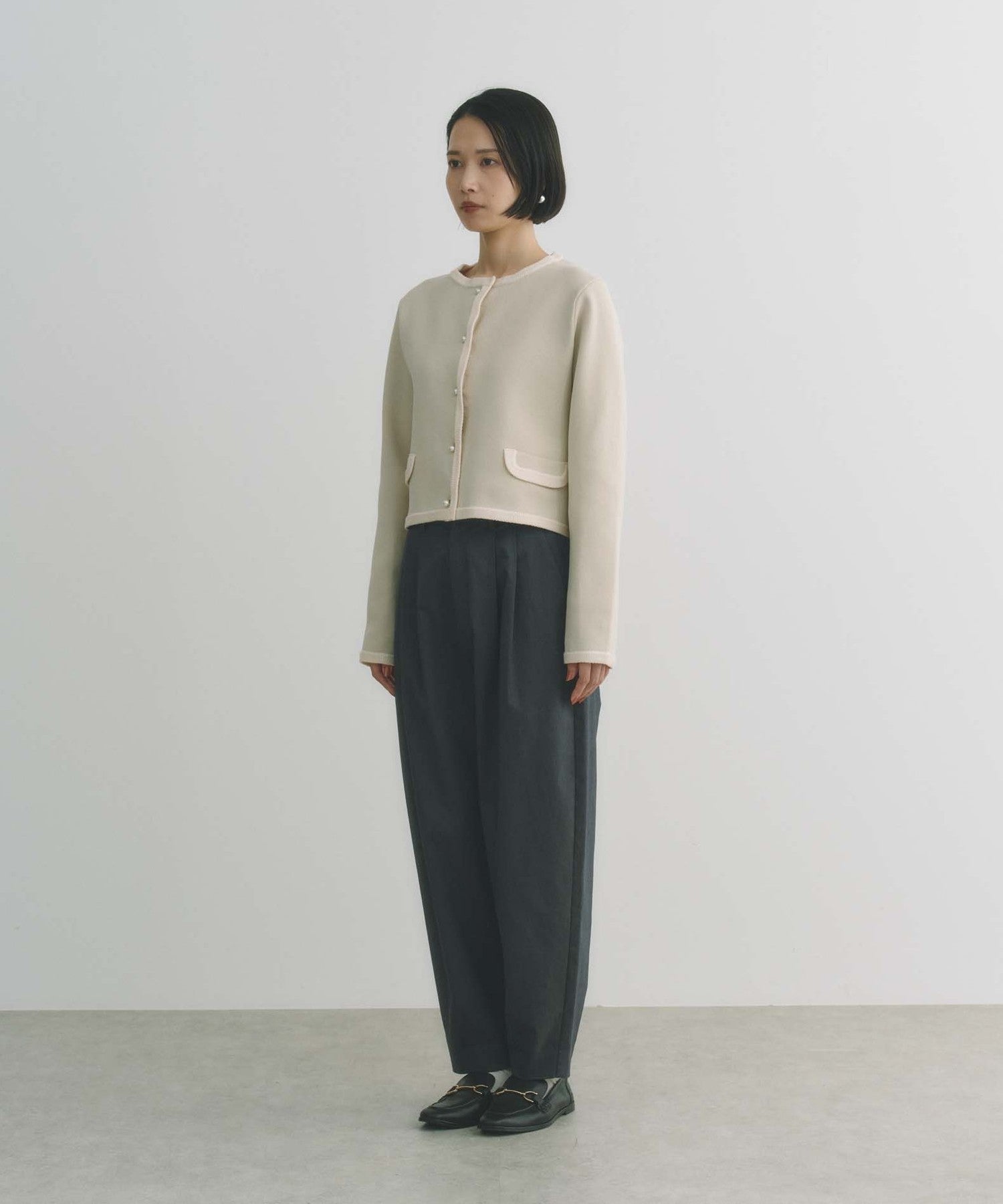 2271-W1E2962509__N,09,