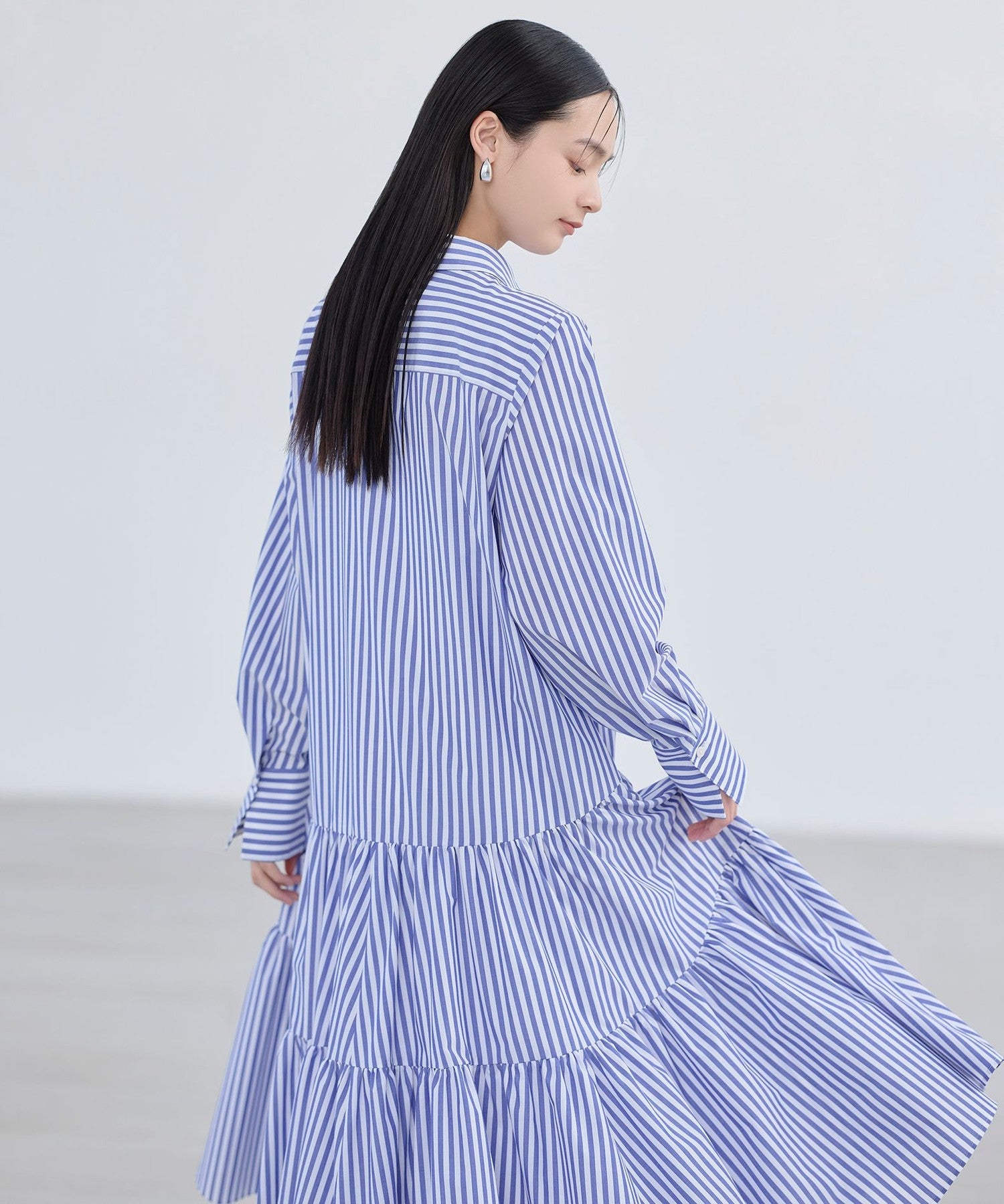 2271-W1J0150724__E,24,