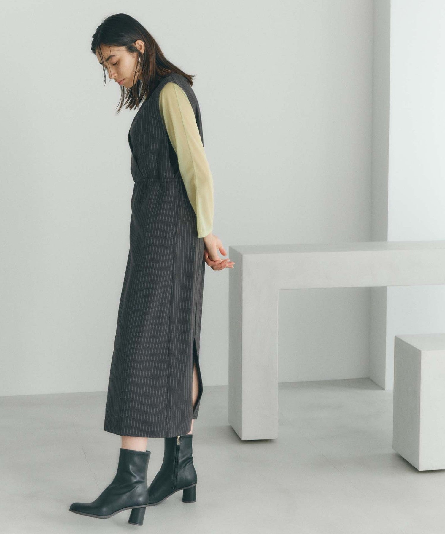 2271-W1J2764409__B,09,