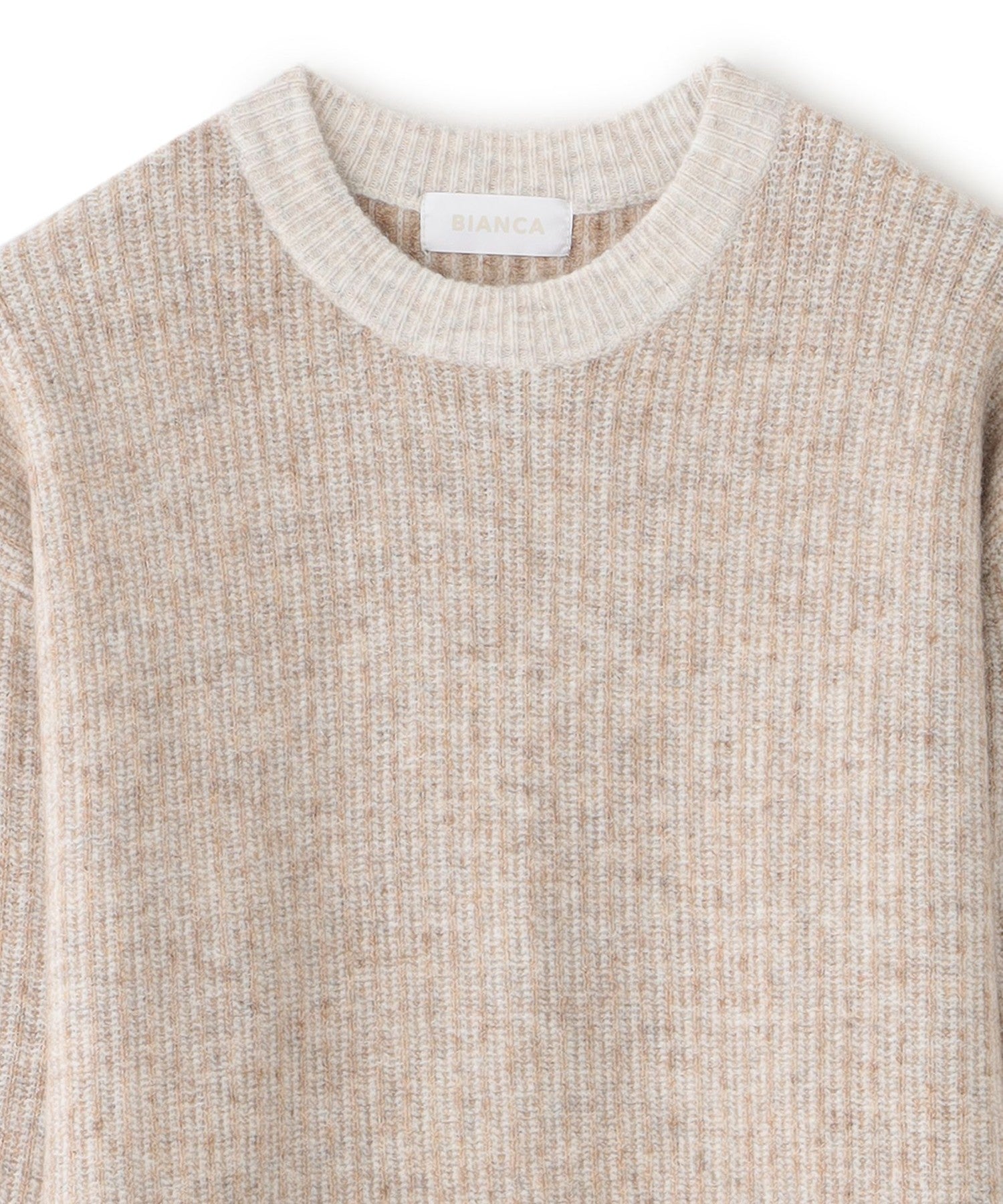 2271-W1J4764740__I,40,