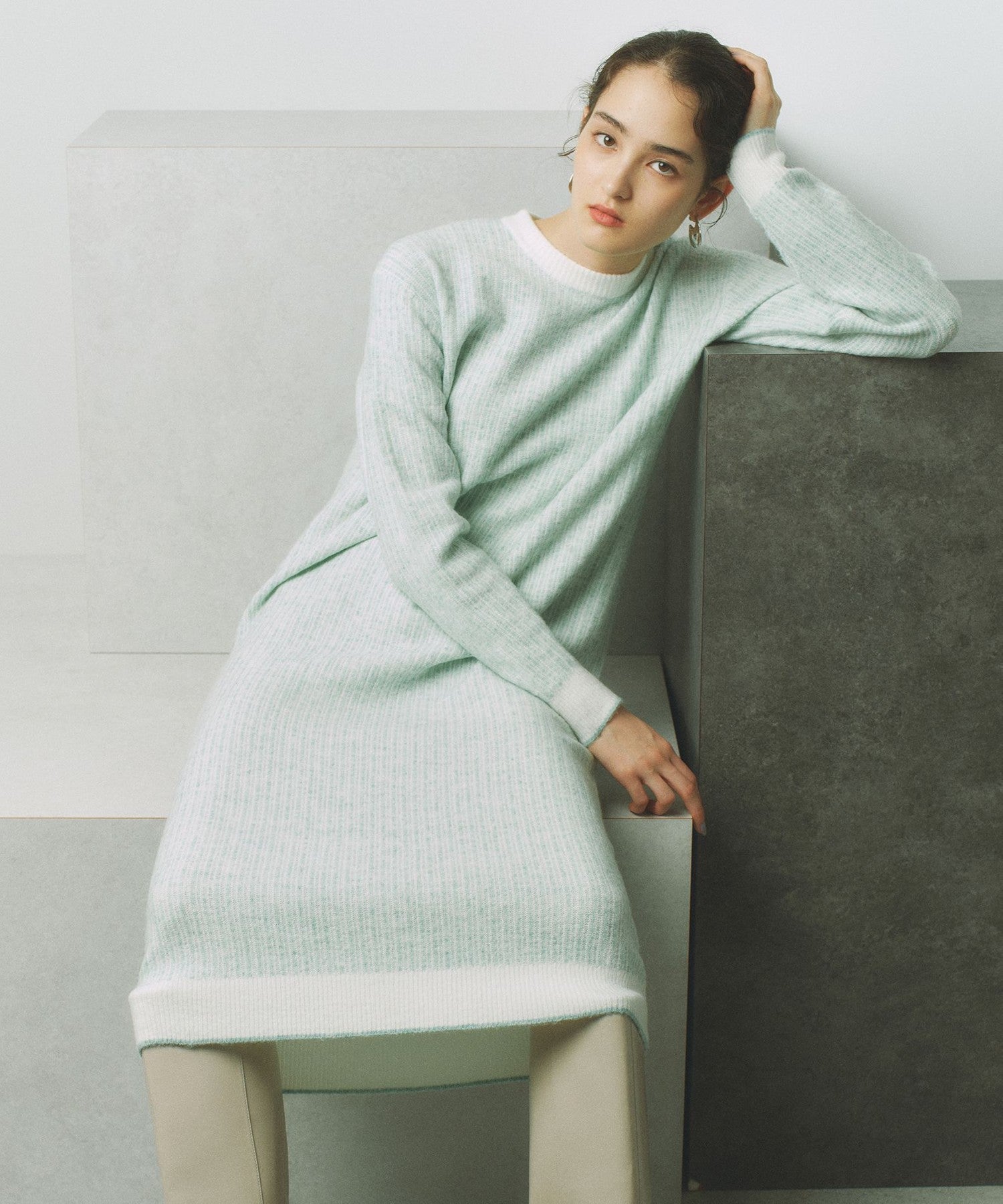 2271-W1J4764770__,70,モデル身長167cm 着用サイズ：M