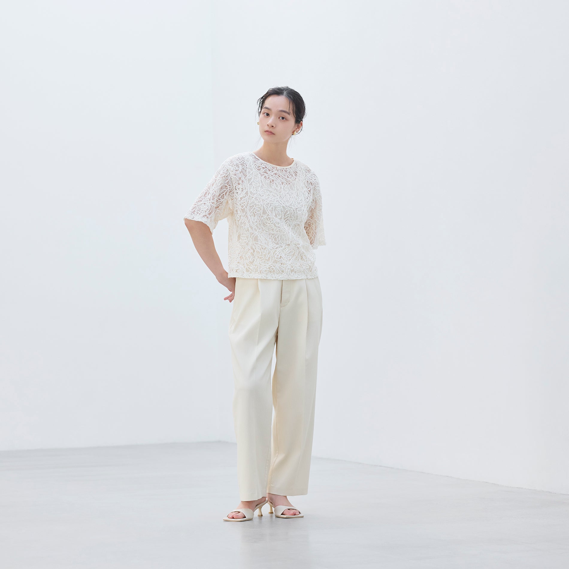 2271-W1M0751201__A,01,