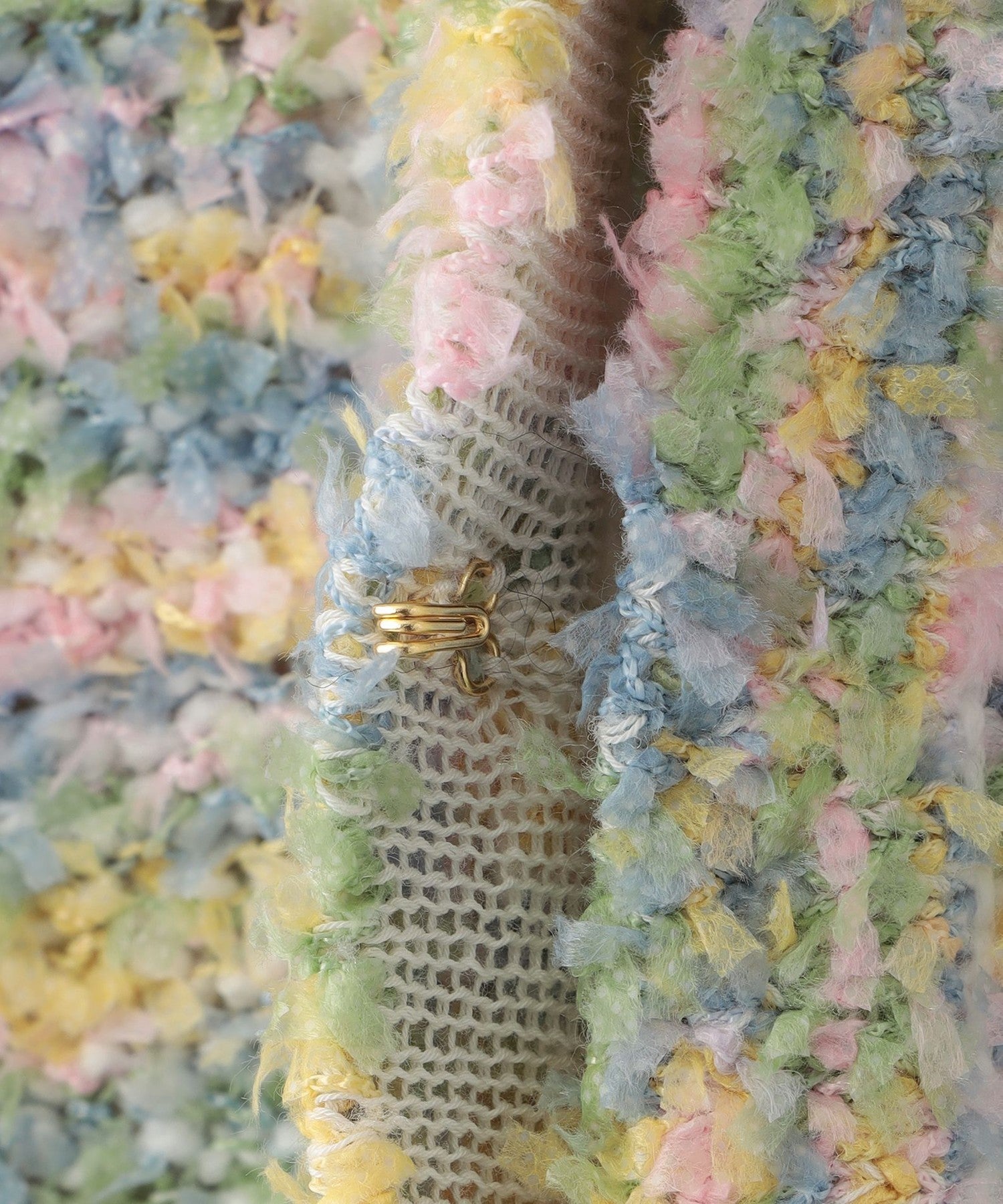 2271-W1N0170012__T,12,