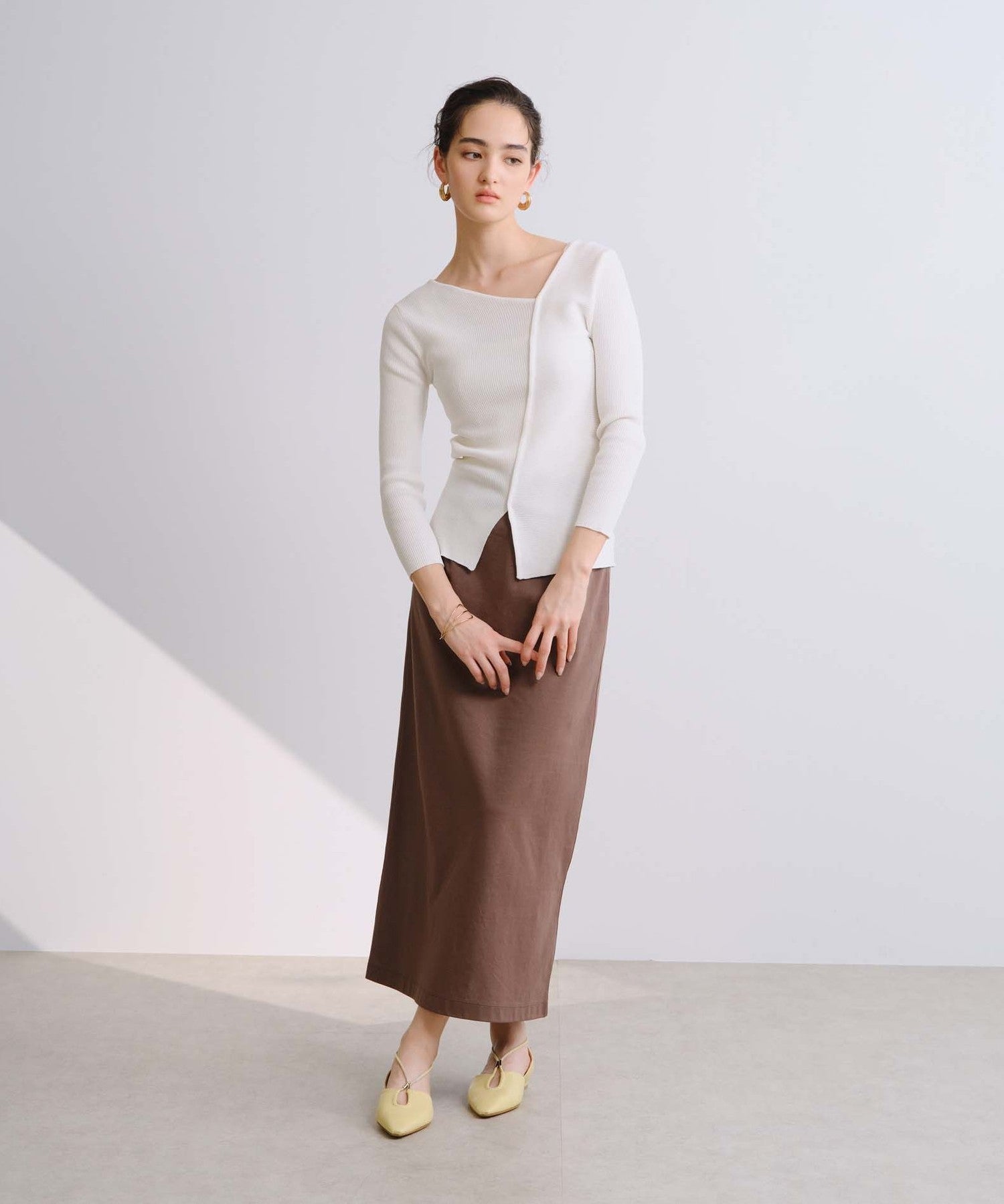 2271-W1N0270102__H,02,