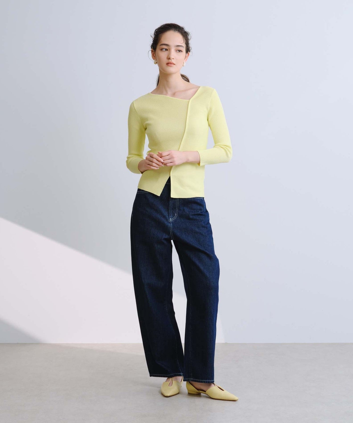 2271-W1N0270102__M,02,