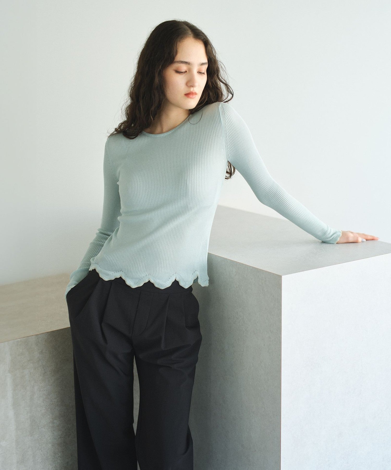 2271-W1N0370670__G,70,