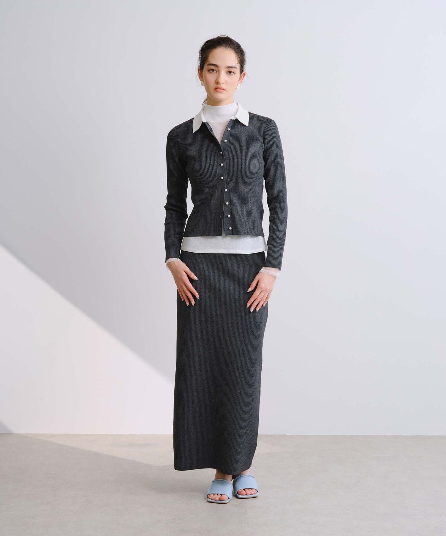 2271-W1N0470707__G,07,