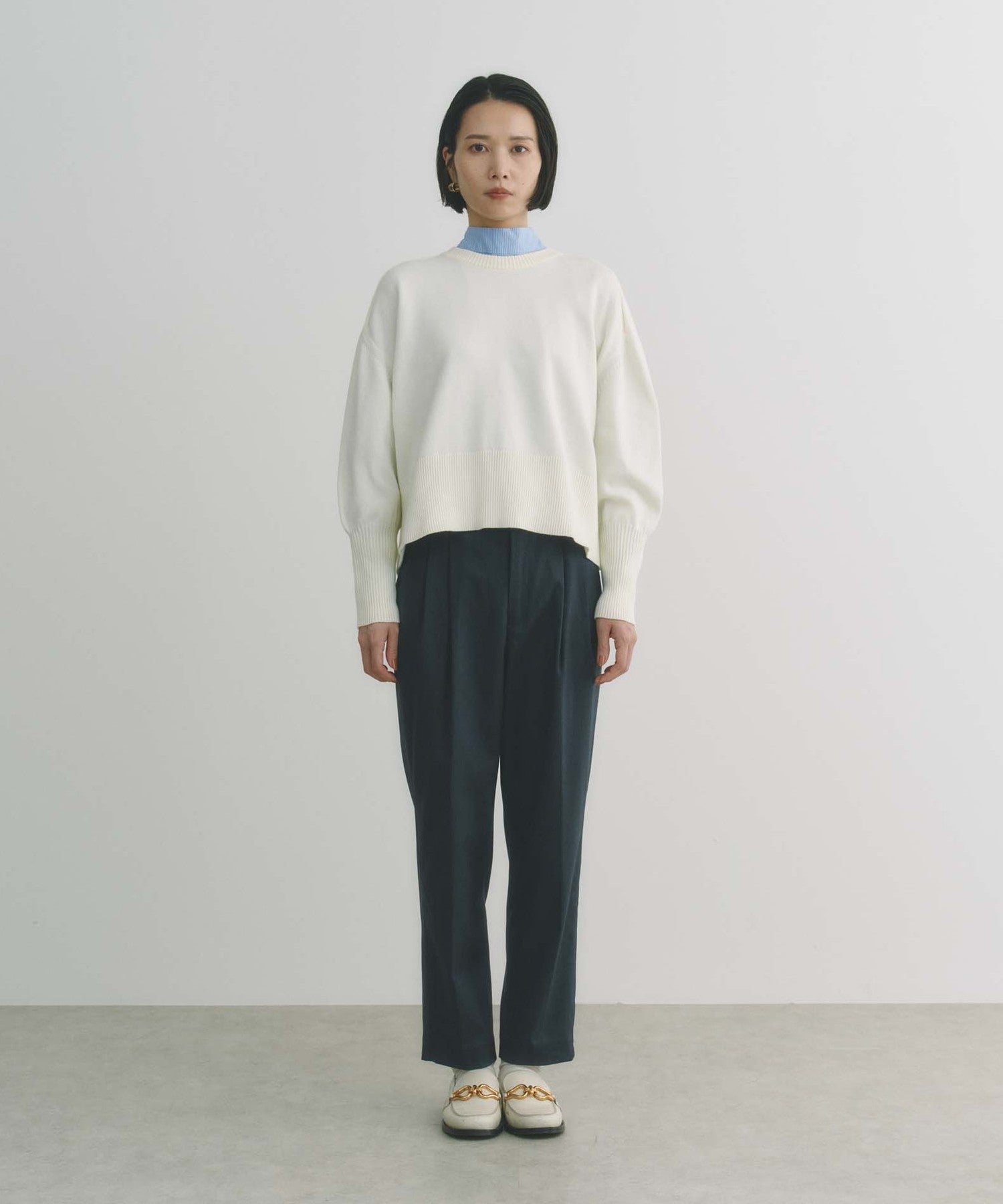 2271-W1N3562914__B,14,