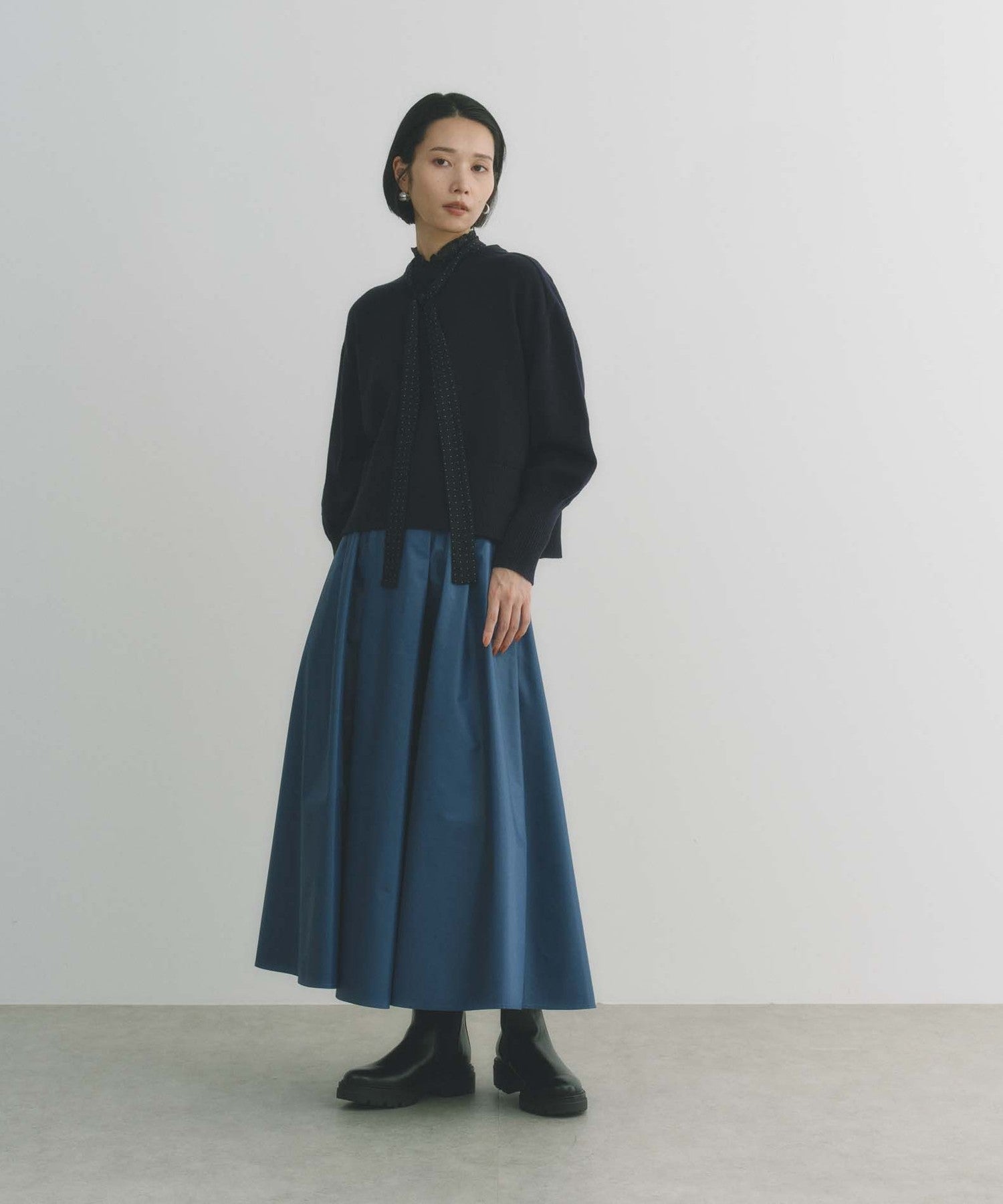 2271-W1N3562914__O,14,