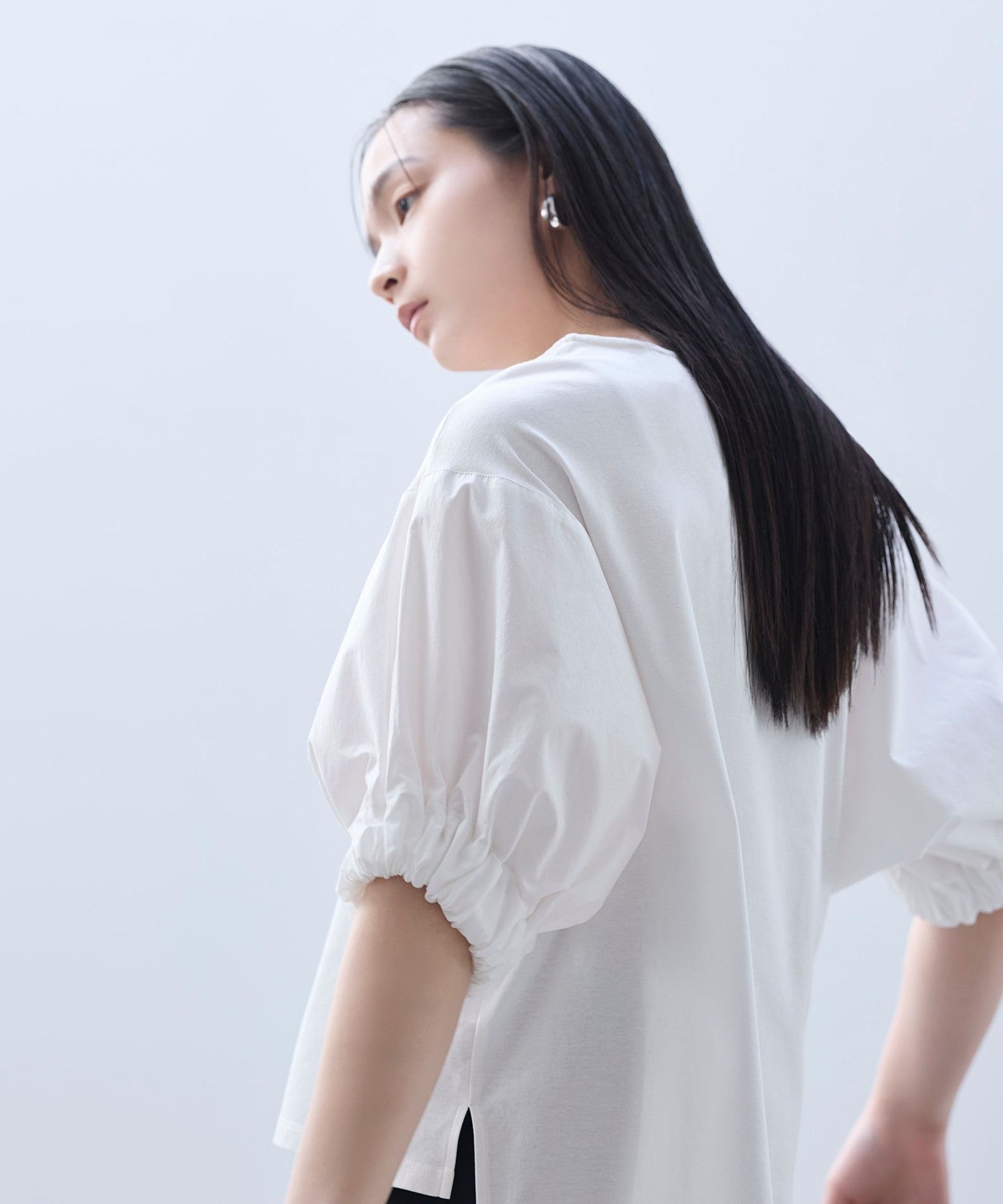 2271-W1P0551401__L,01,