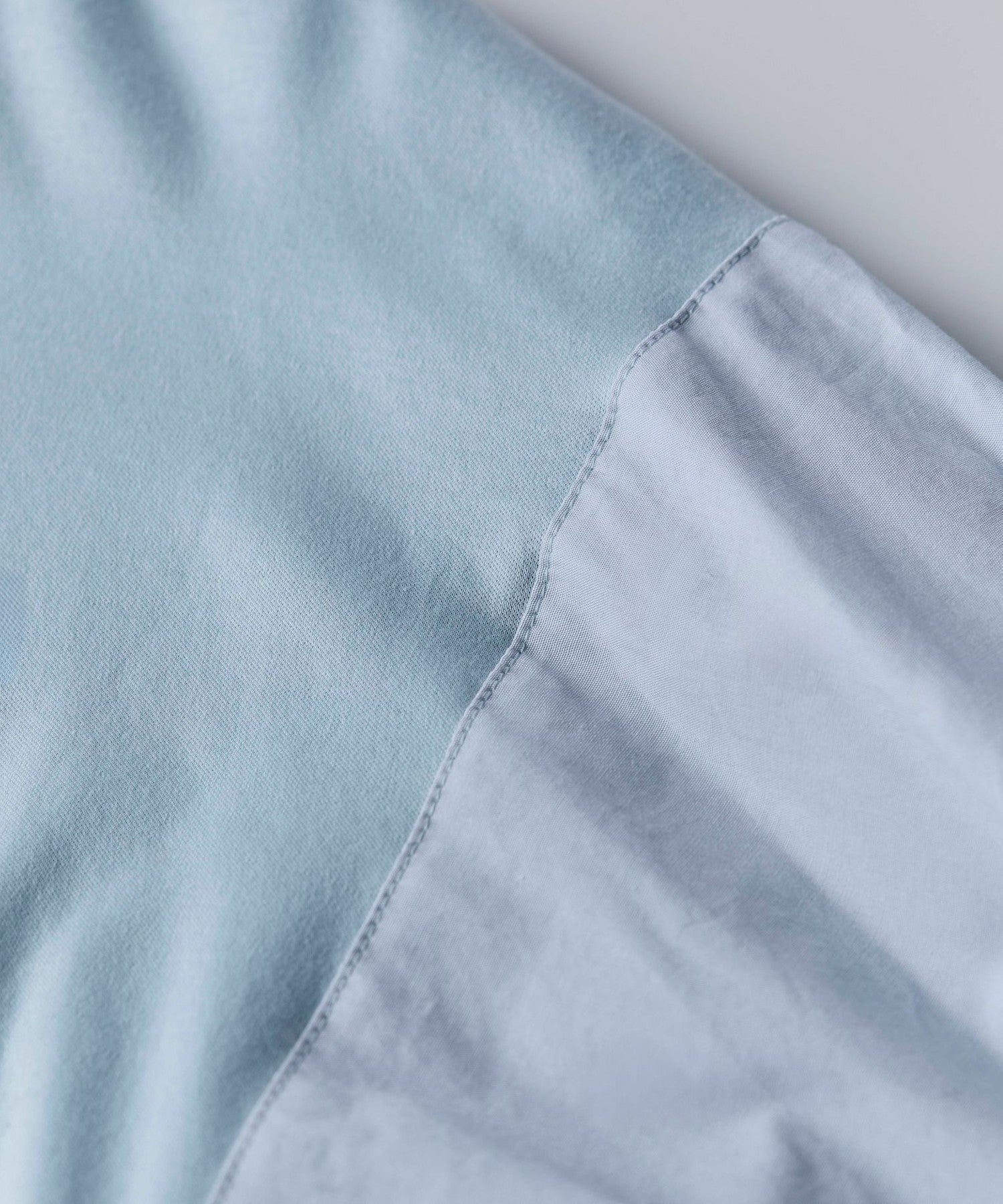 2271-W1P0551401__M,01,