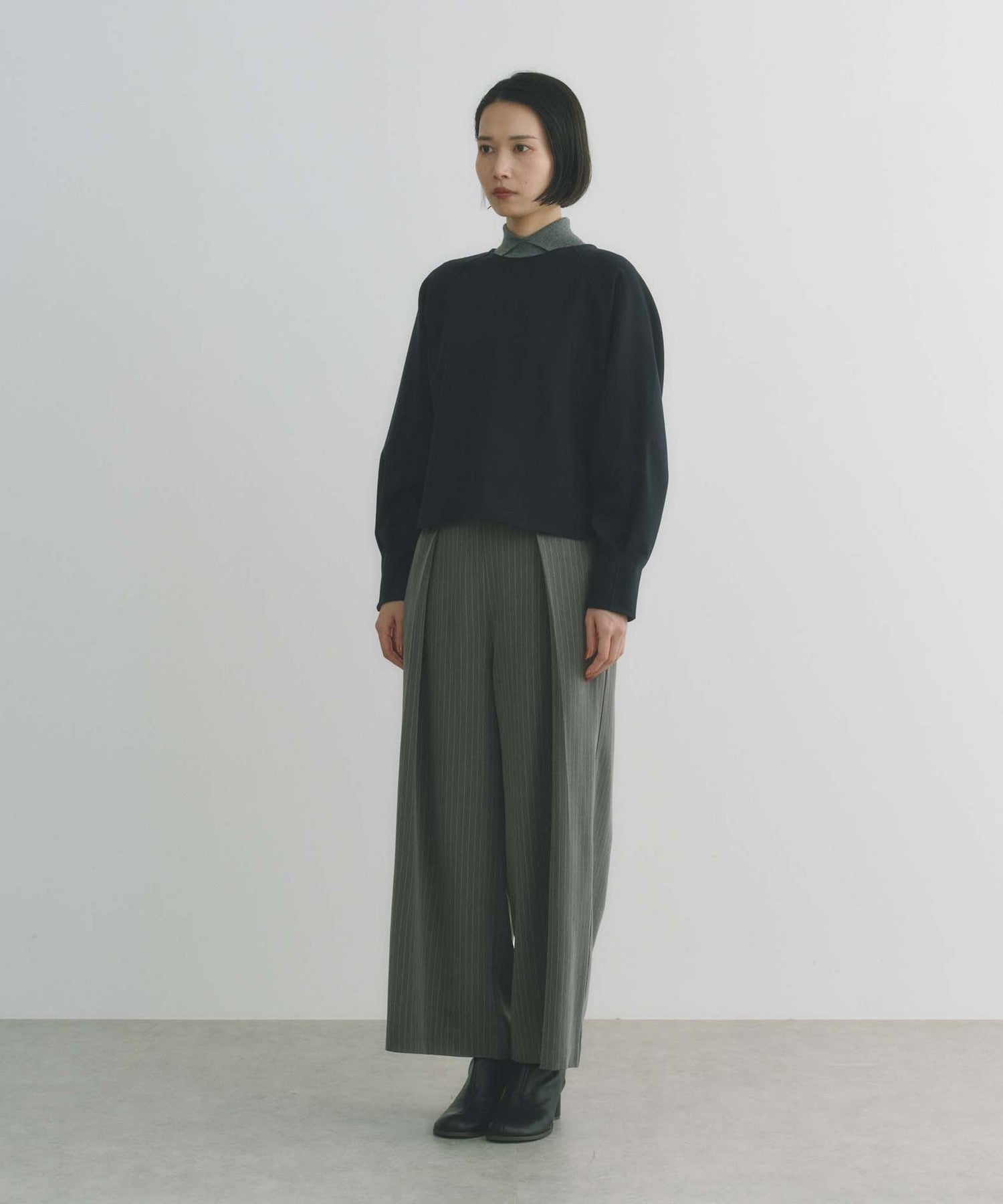 2271-W1P3763140__I,40,