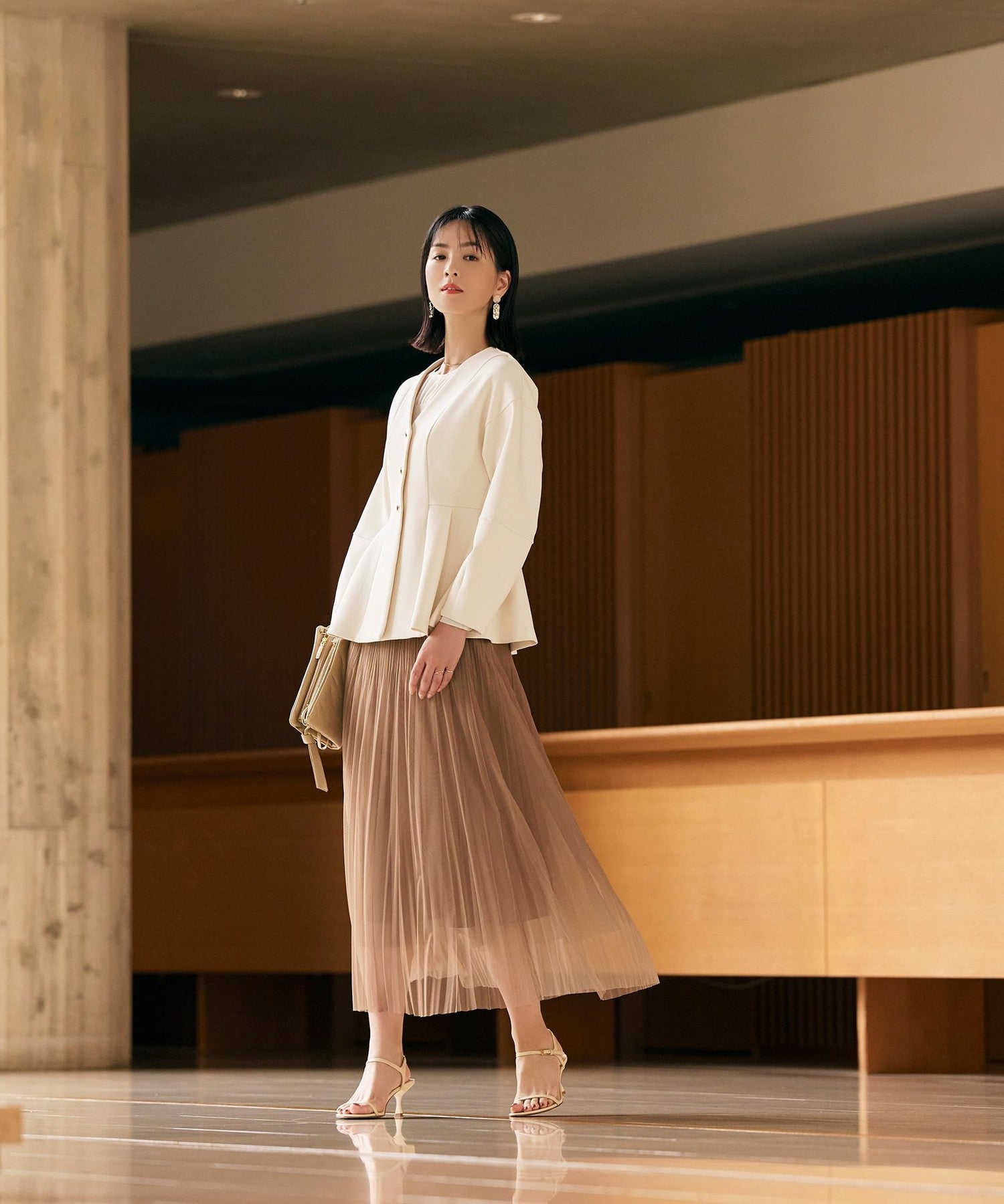 2271-W1S0460428__A,28,