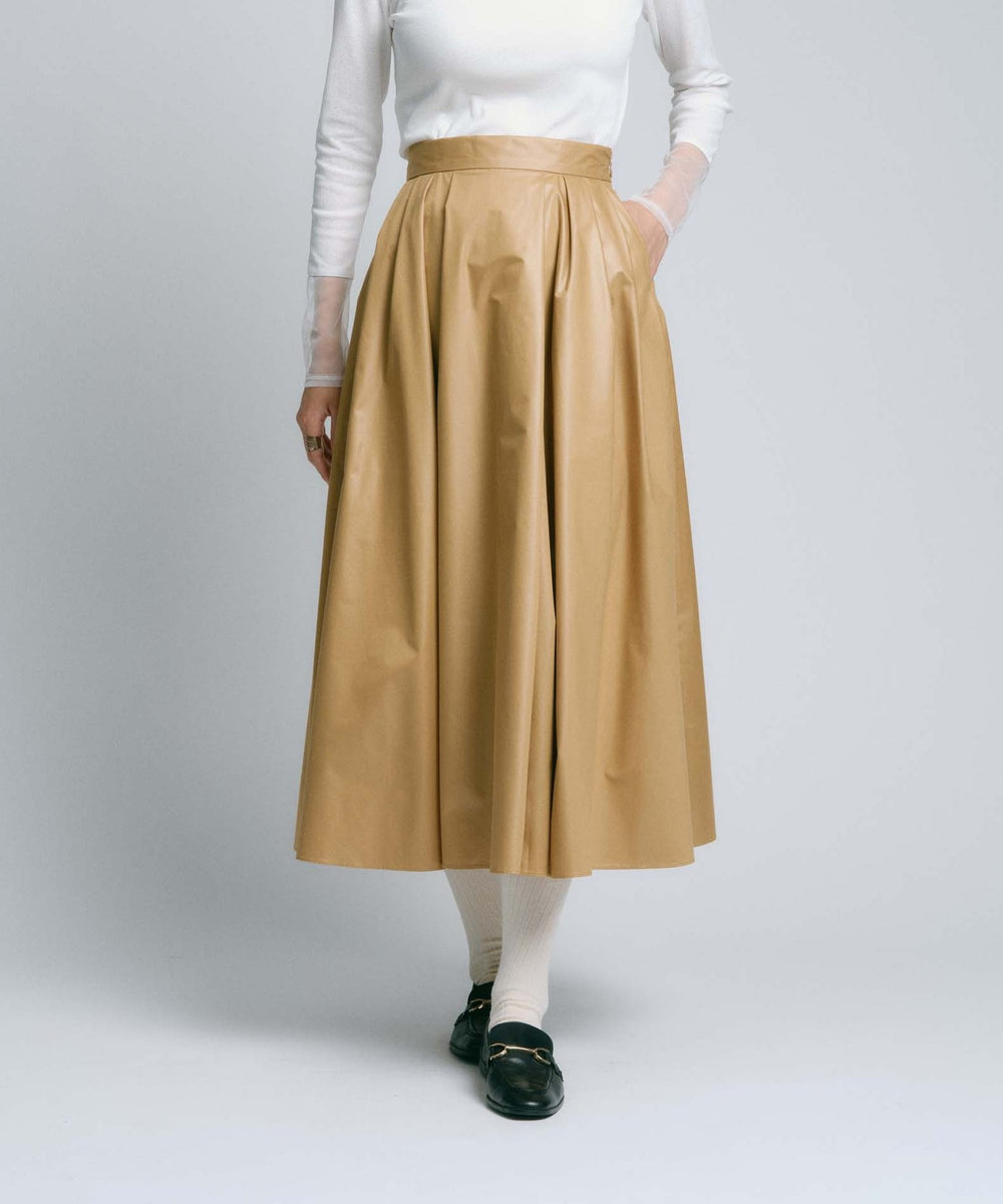 着回し抜群】レザーライク フレアスカート(スカート)｜BIANCA(ビアンカ