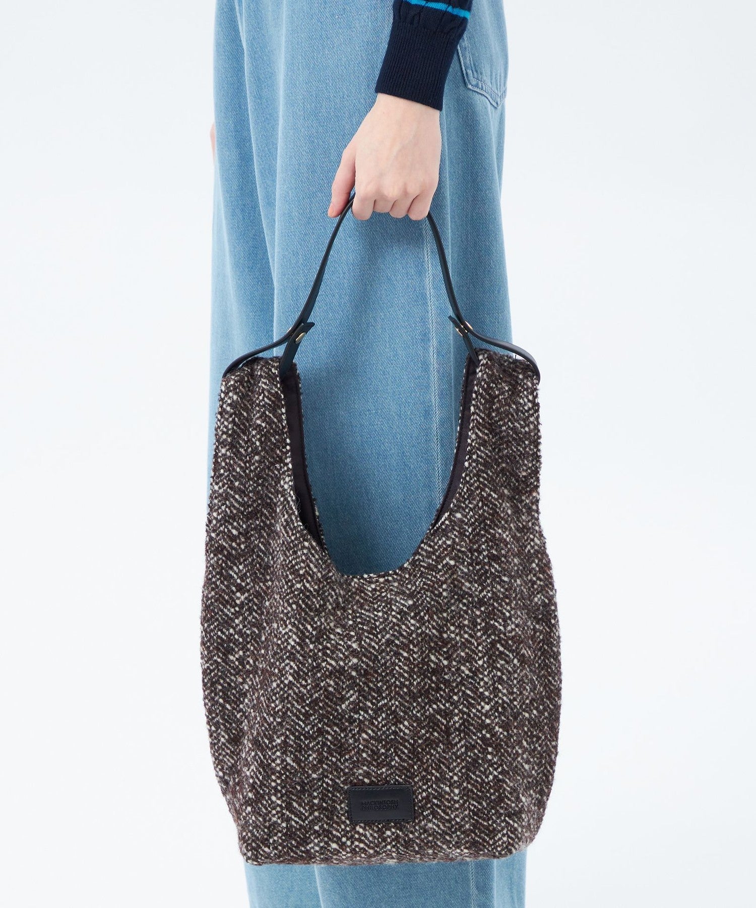 2301-H510261106__K,06,