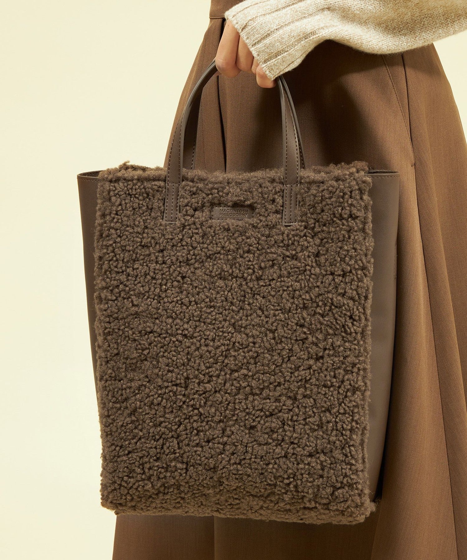 2301-H511041209__J,09,