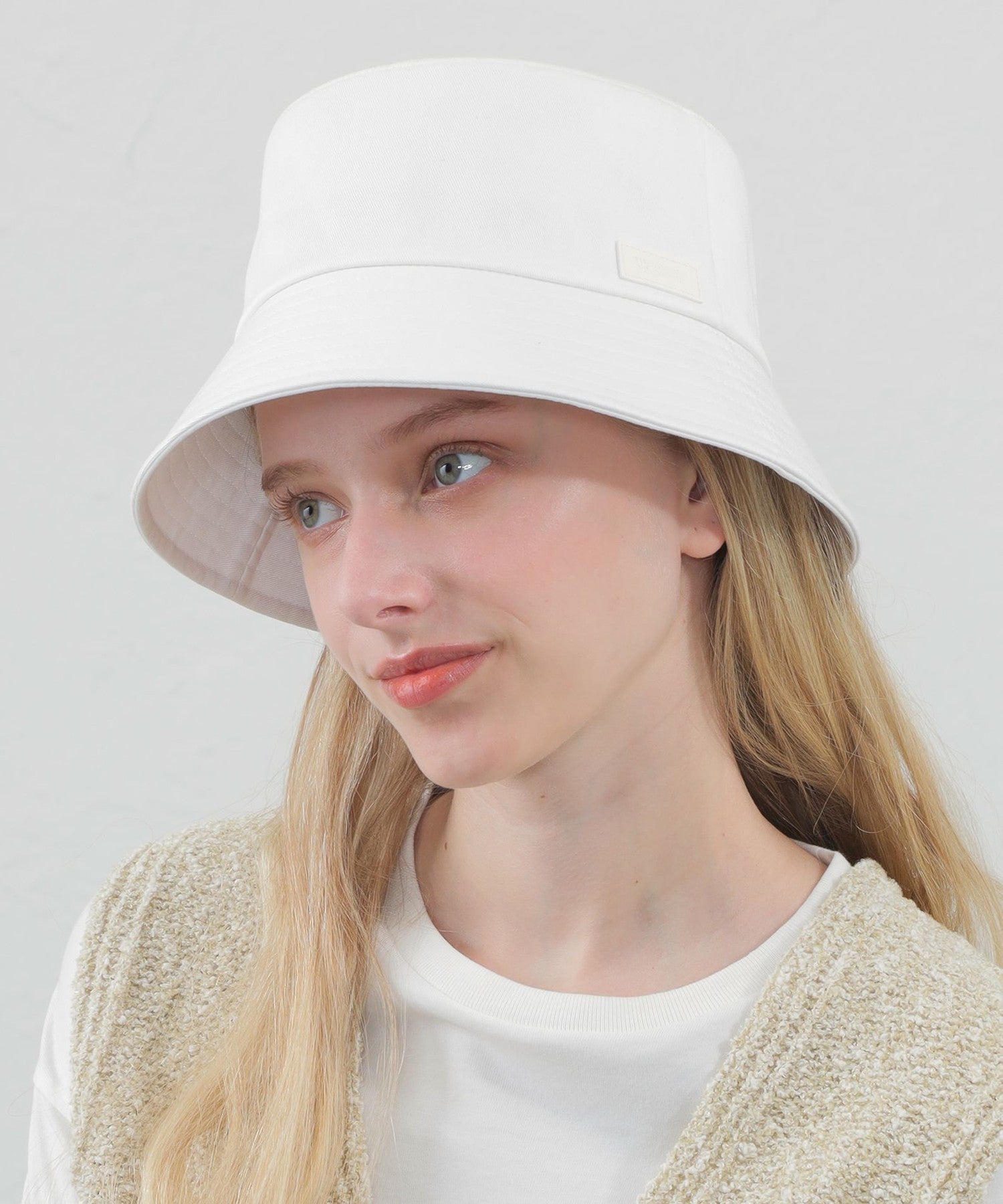 2301-H551134302__A,02,