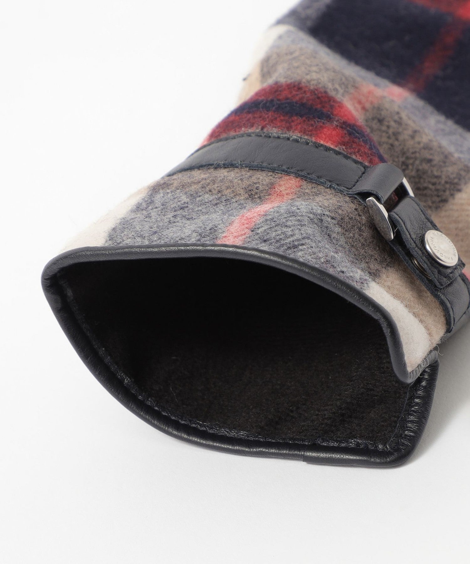 2301-H560166229__O,29,