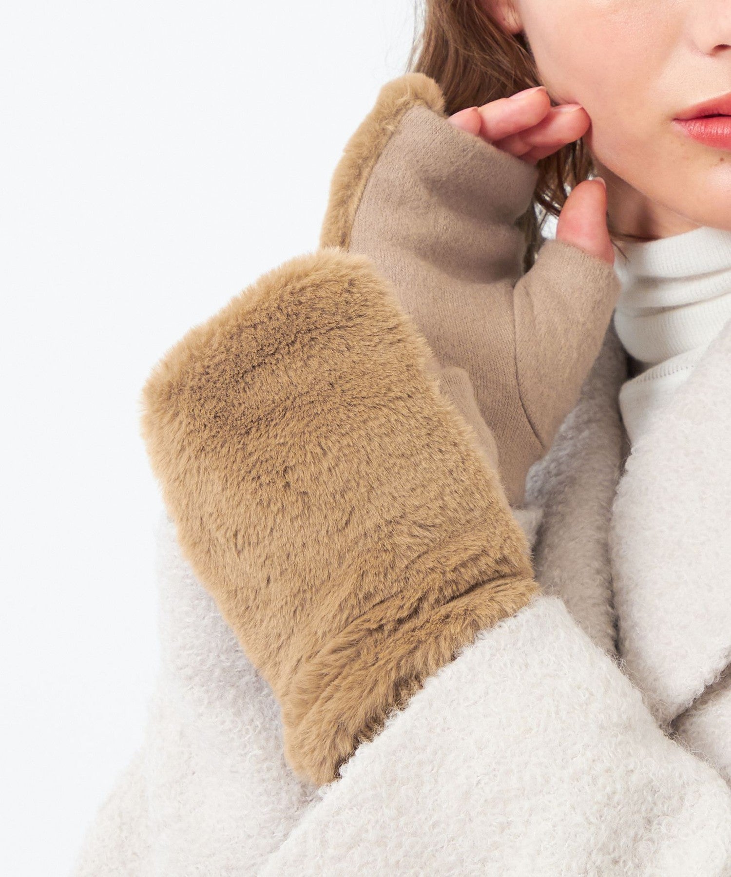 2301-H561066102__L,02,