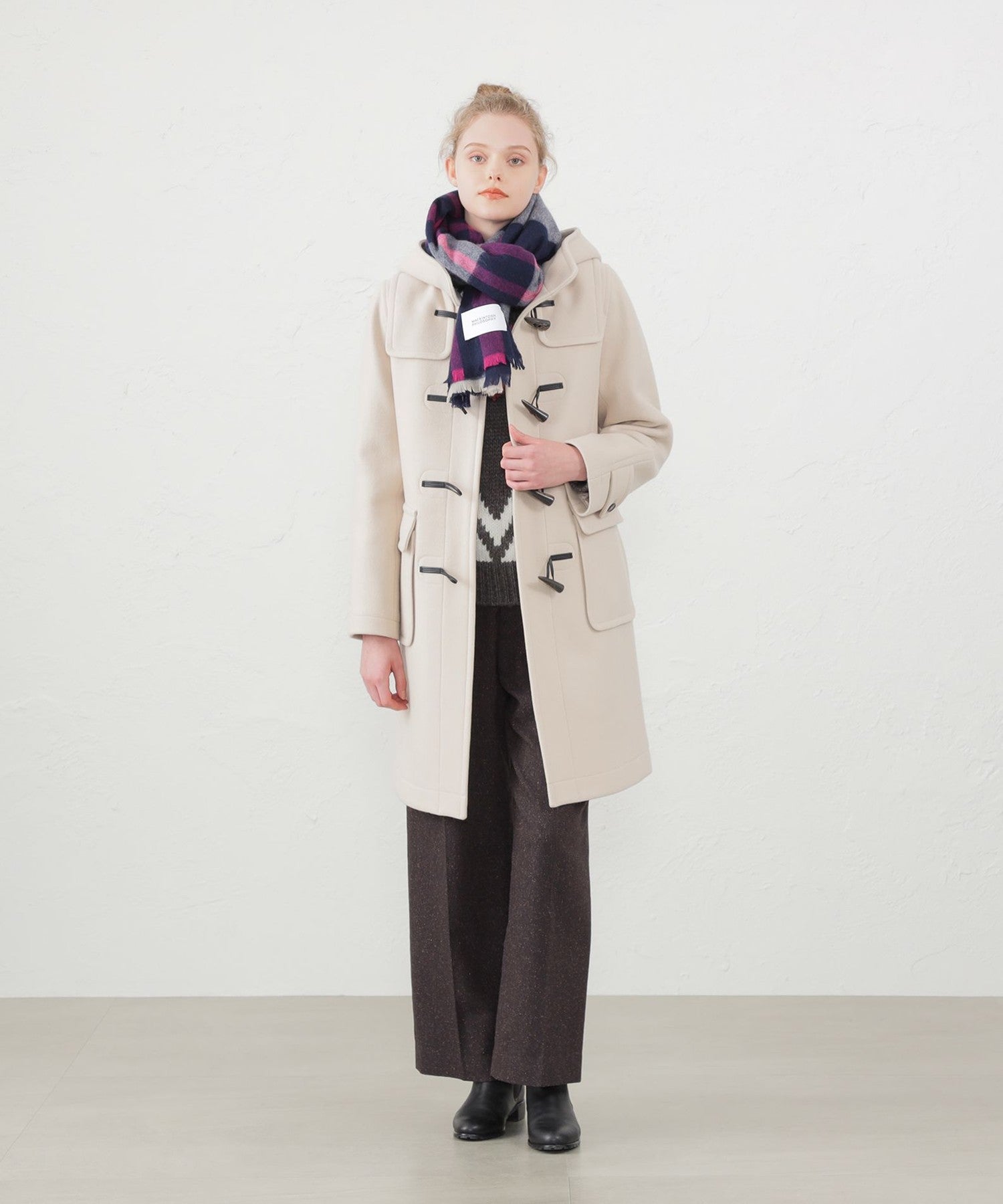 2301-H570122720__E,20,