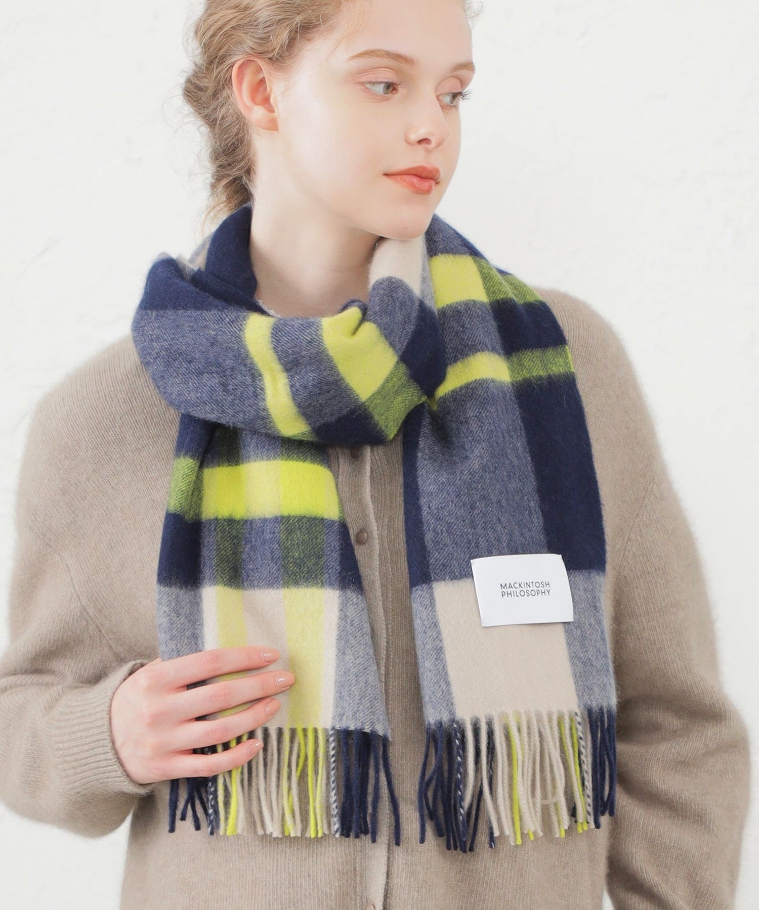 2301-H571022760__A,60,